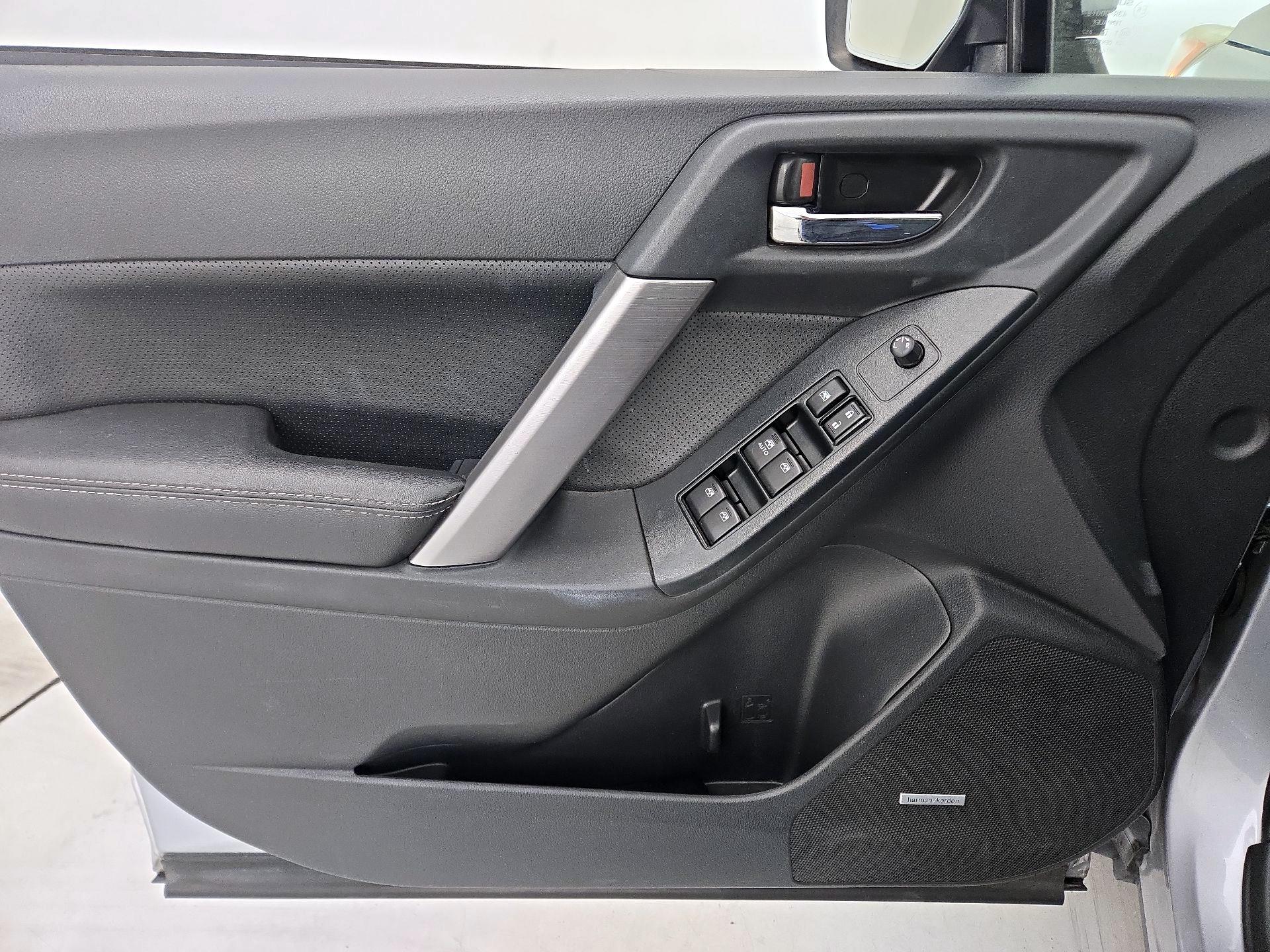 Thumbnail: 2016 Subaru Forester - 12