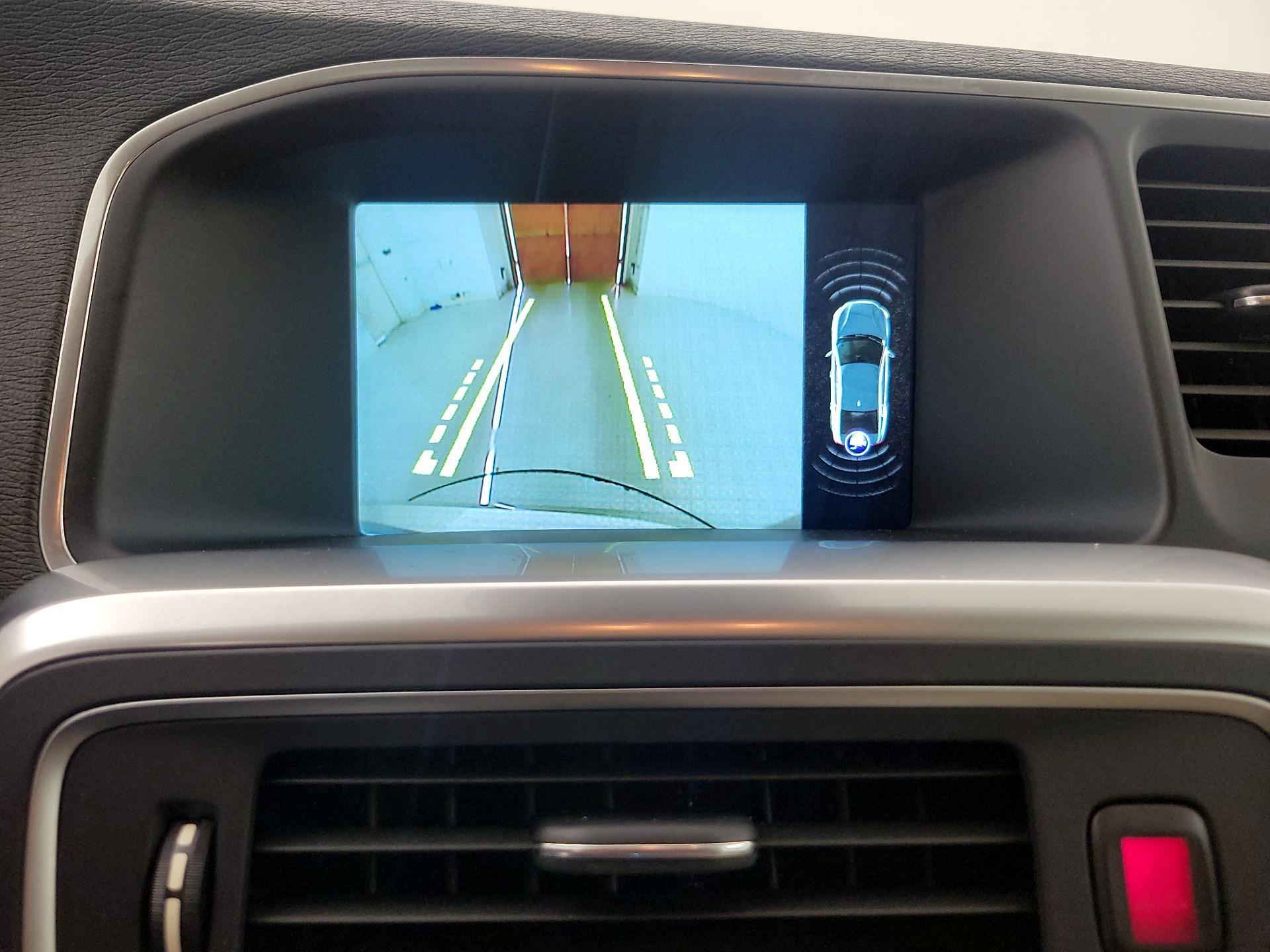 Thumbnail: 2017 Volvo S60 - 15