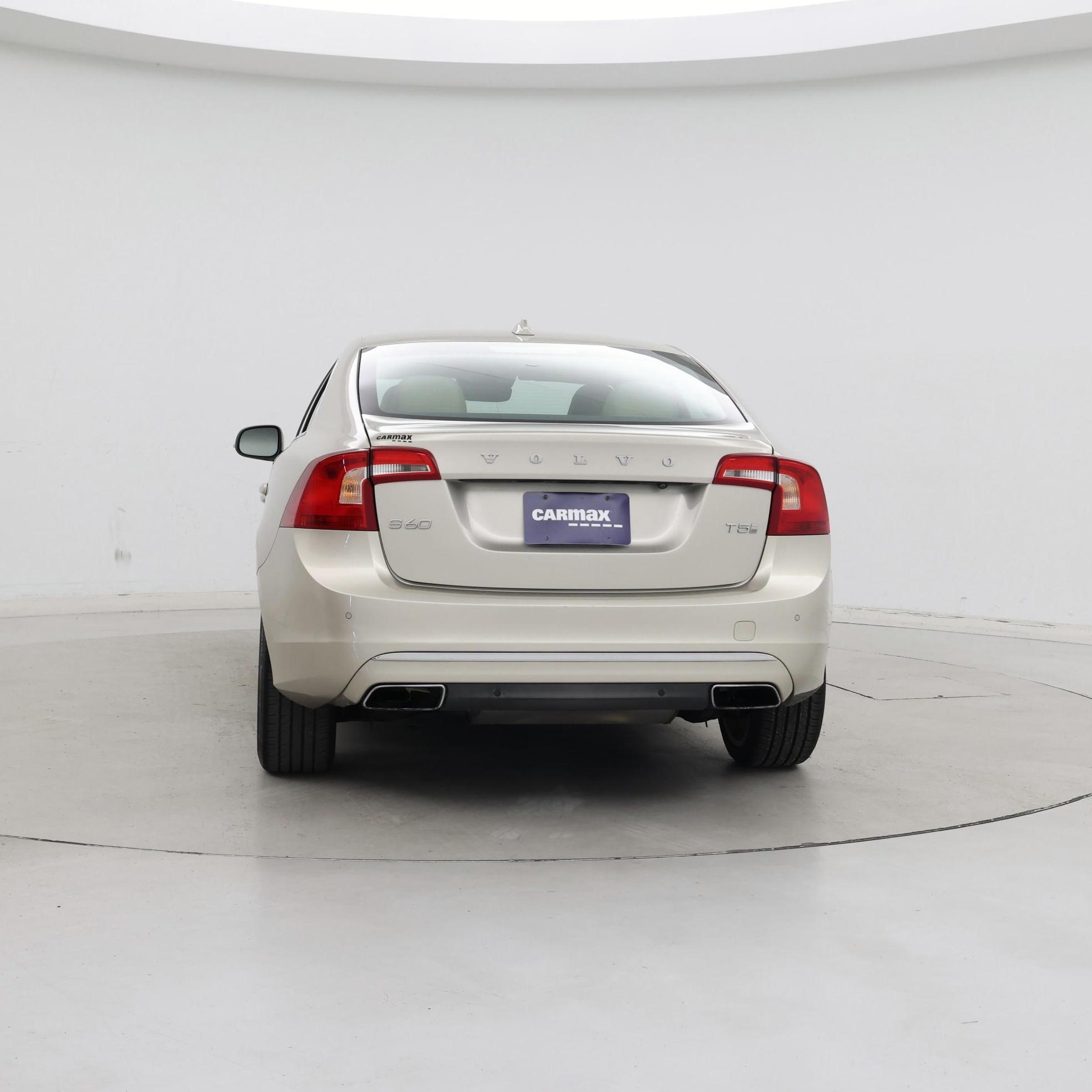 Thumbnail: 2017 Volvo S60 - 6