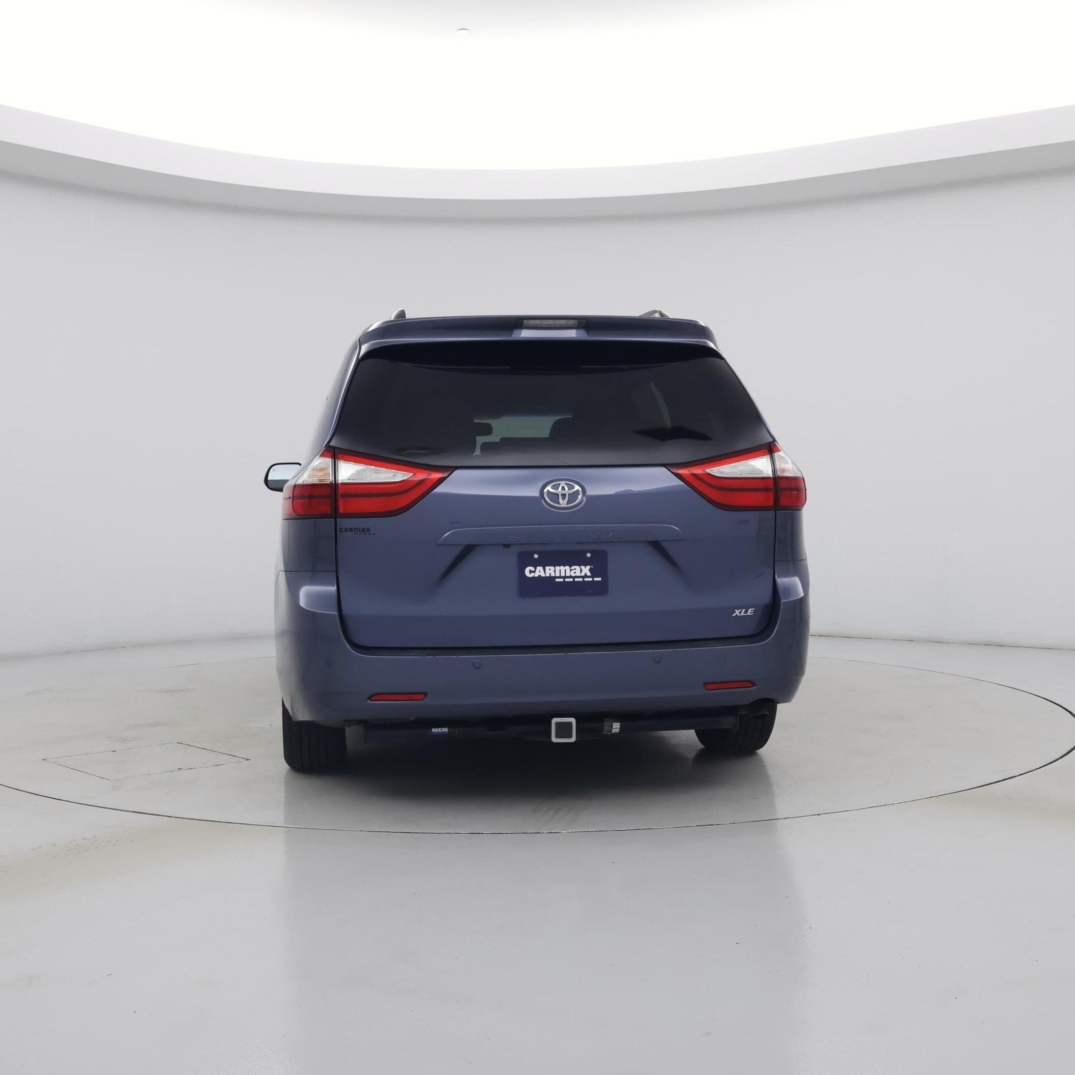 Thumbnail: 2015 Toyota Sienna - 6
