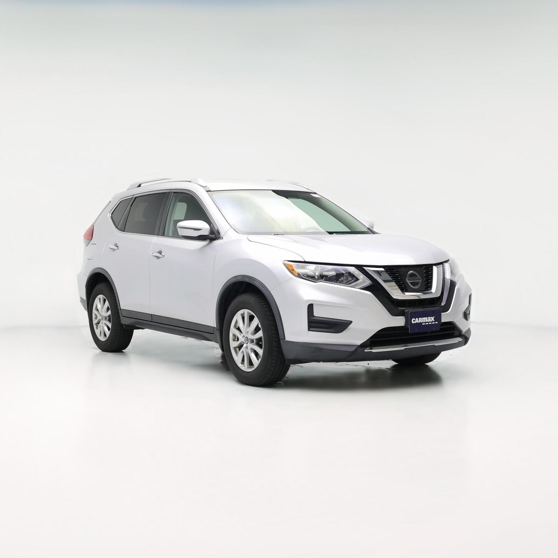Thumbnail: 2017 Nissan Rogue - 1