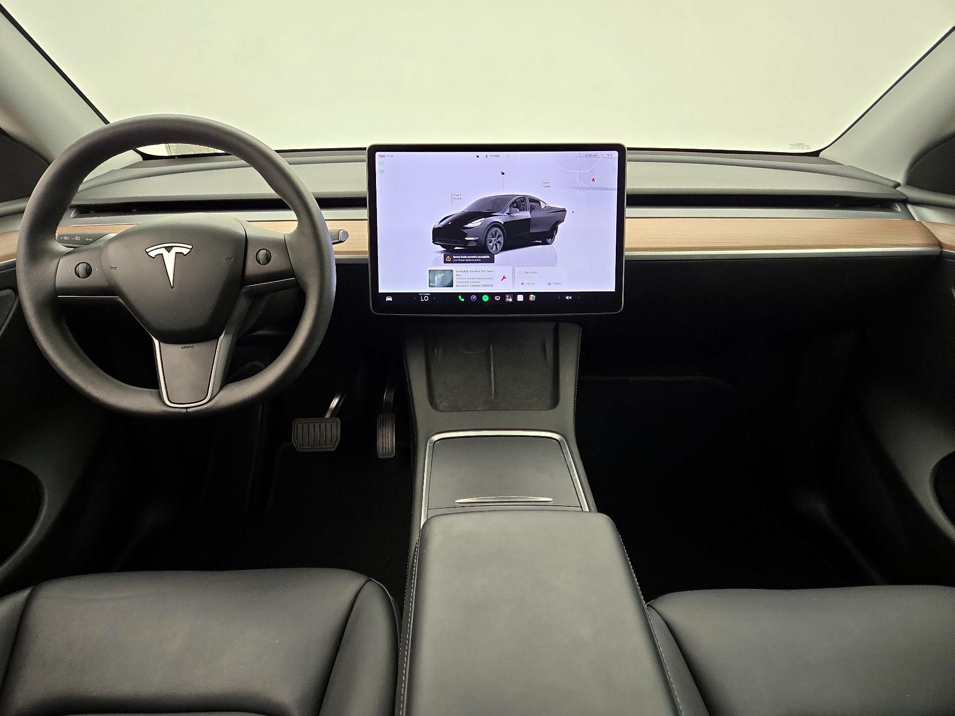 Thumbnail: 2025 Tesla Model Y - 9