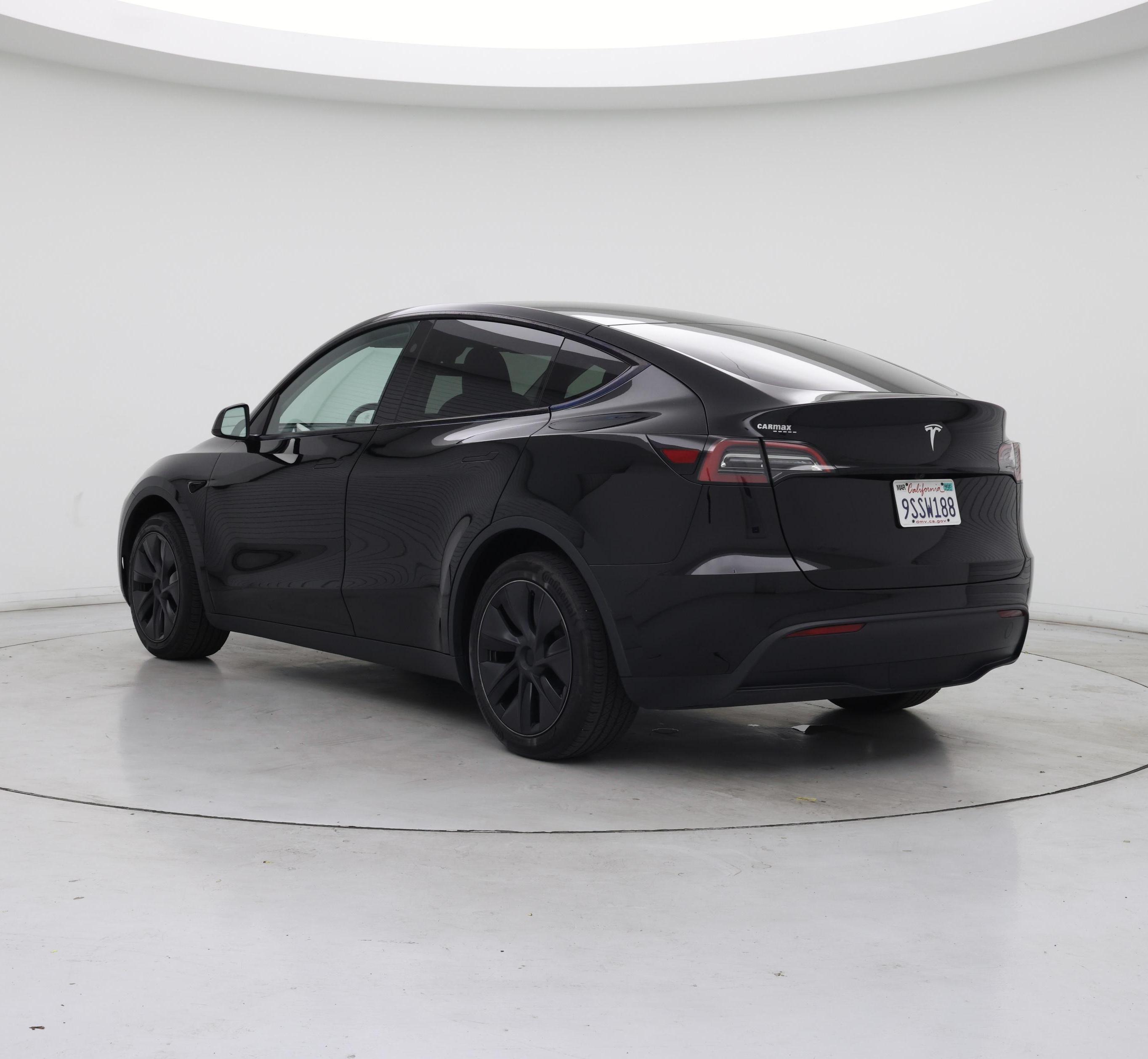 Thumbnail: 2025 Tesla Model Y - 2