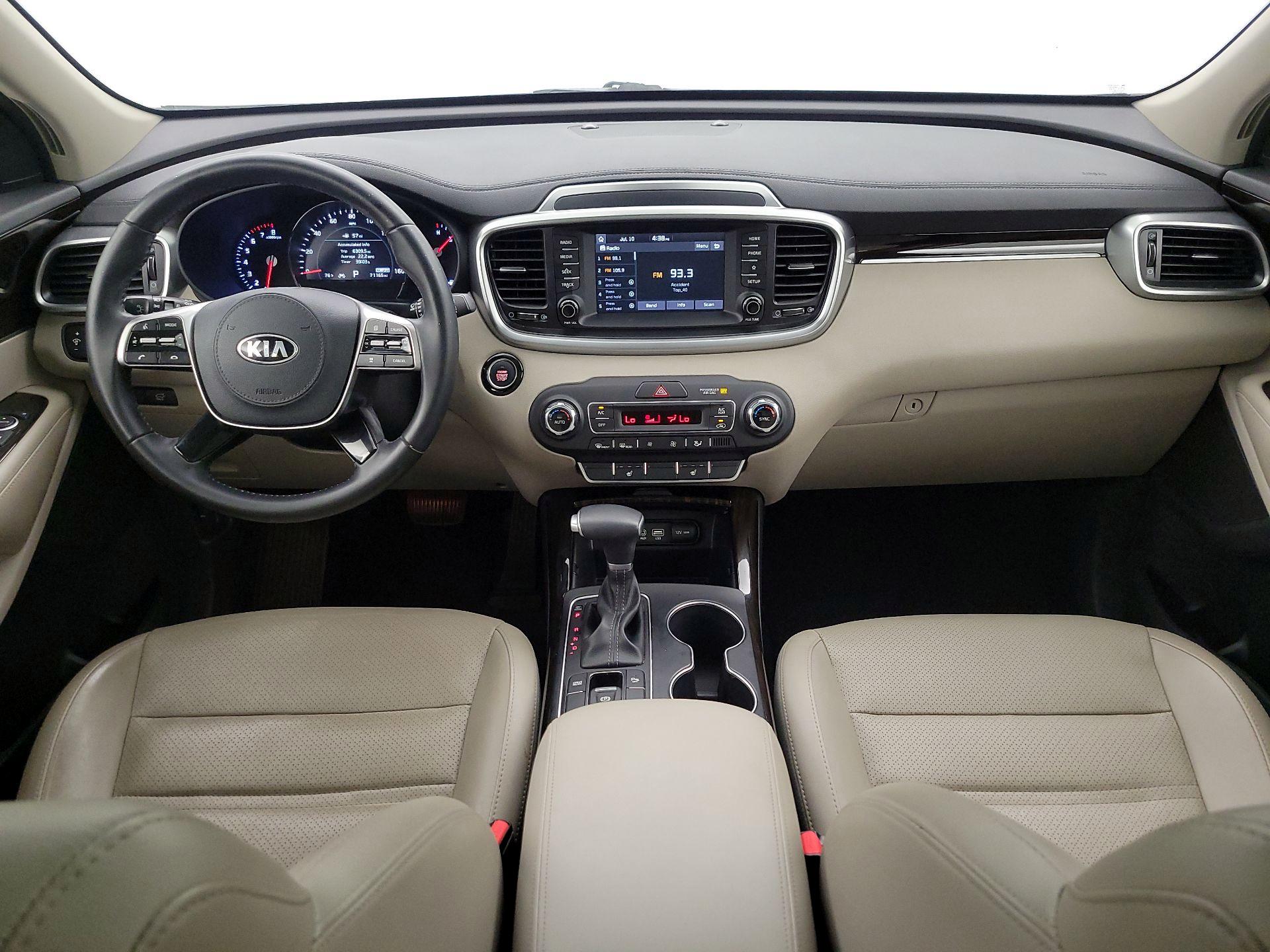 Thumbnail: 2020 Kia Sorento - 9