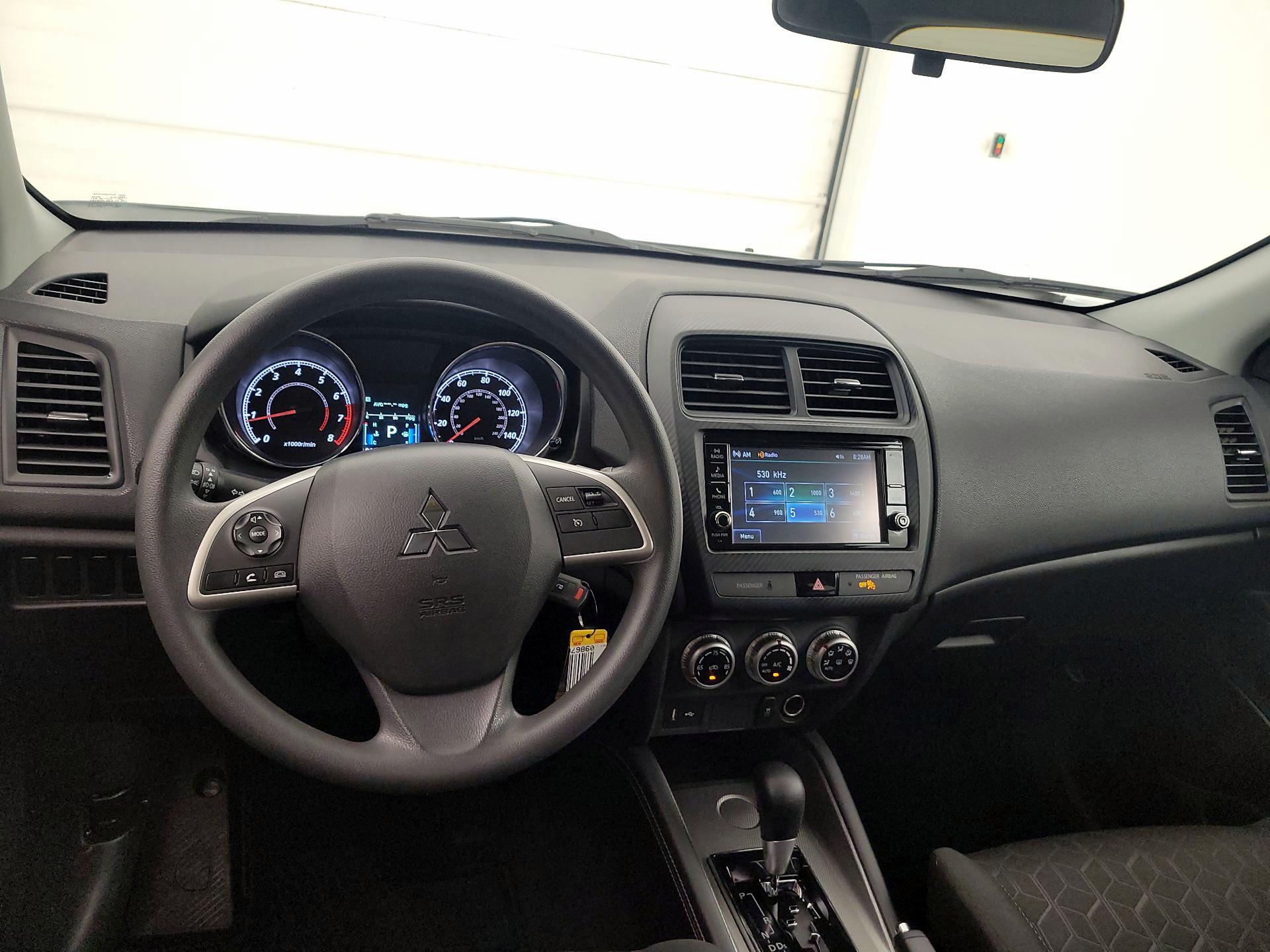 Thumbnail: 2020 Mitsubishi Outlander Sport - 9