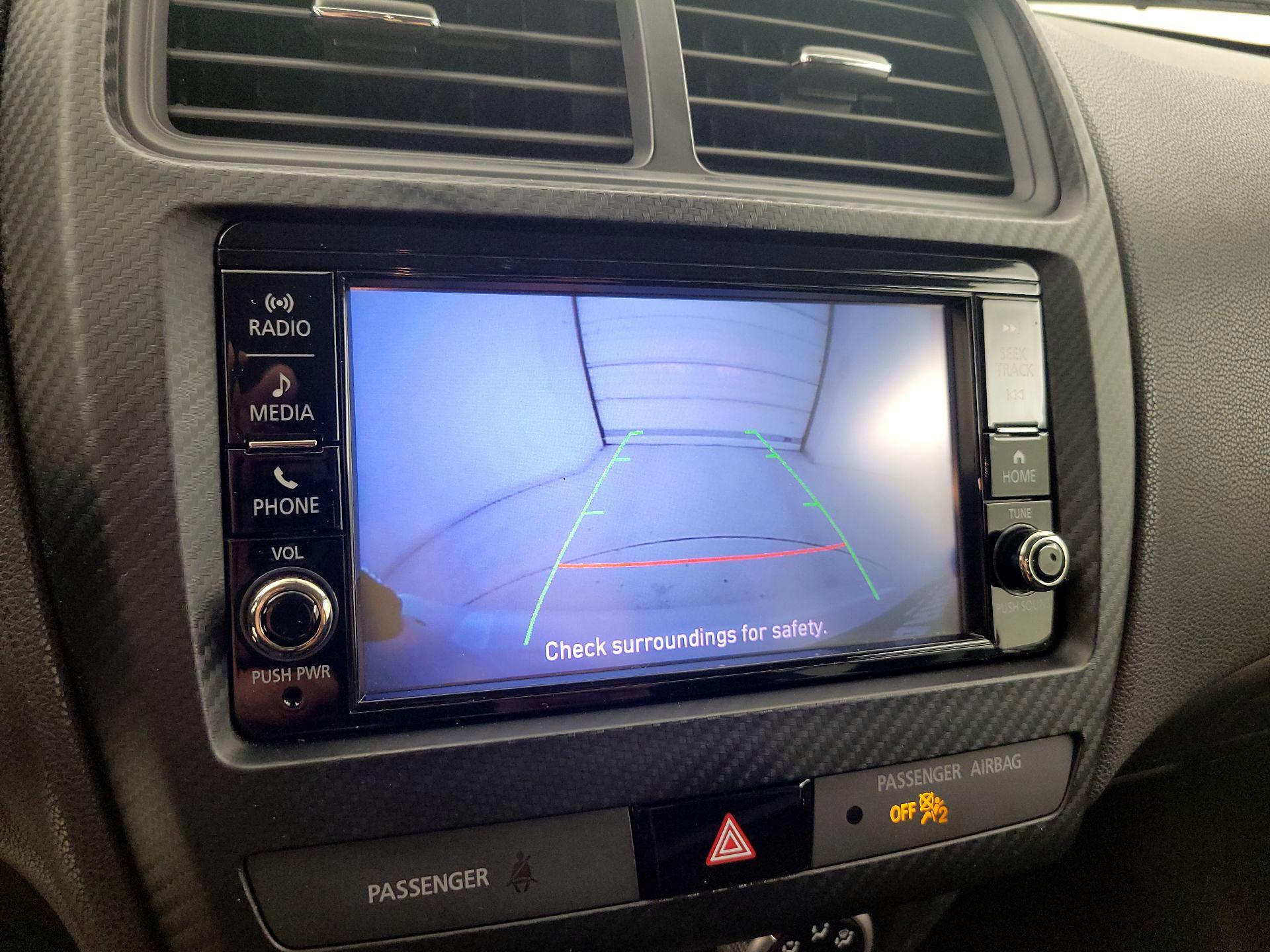 Thumbnail: 2020 Mitsubishi Outlander Sport - 13