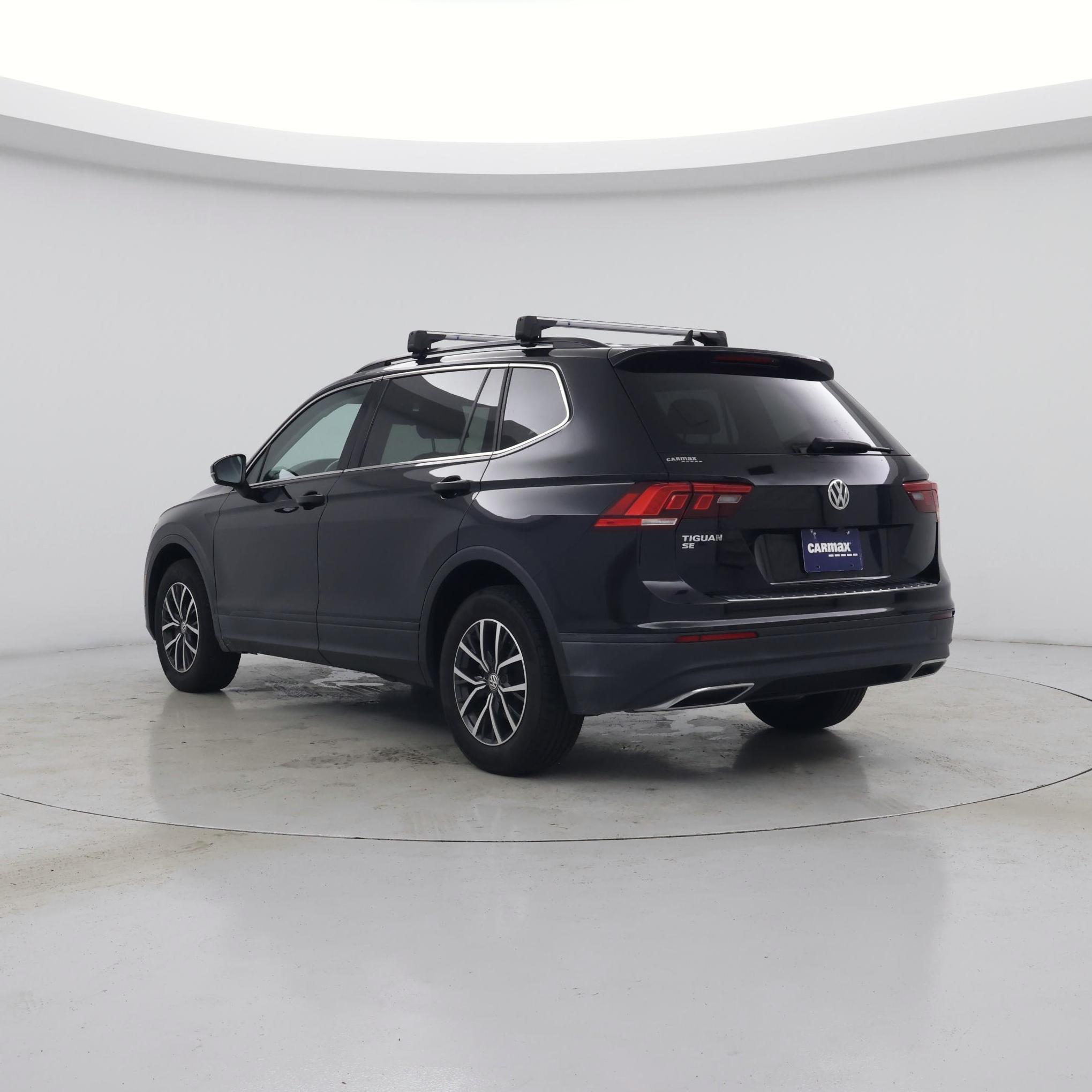 Thumbnail: 2019 Volkswagen Tiguan - 2