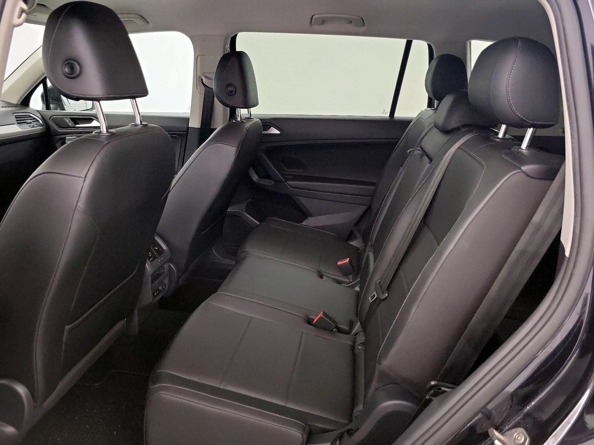 Thumbnail: 2019 Volkswagen Tiguan - 19