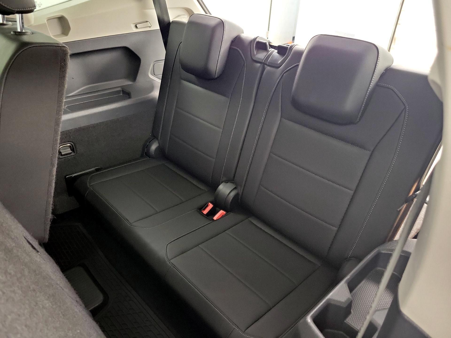 Thumbnail: 2019 Volkswagen Tiguan - 20