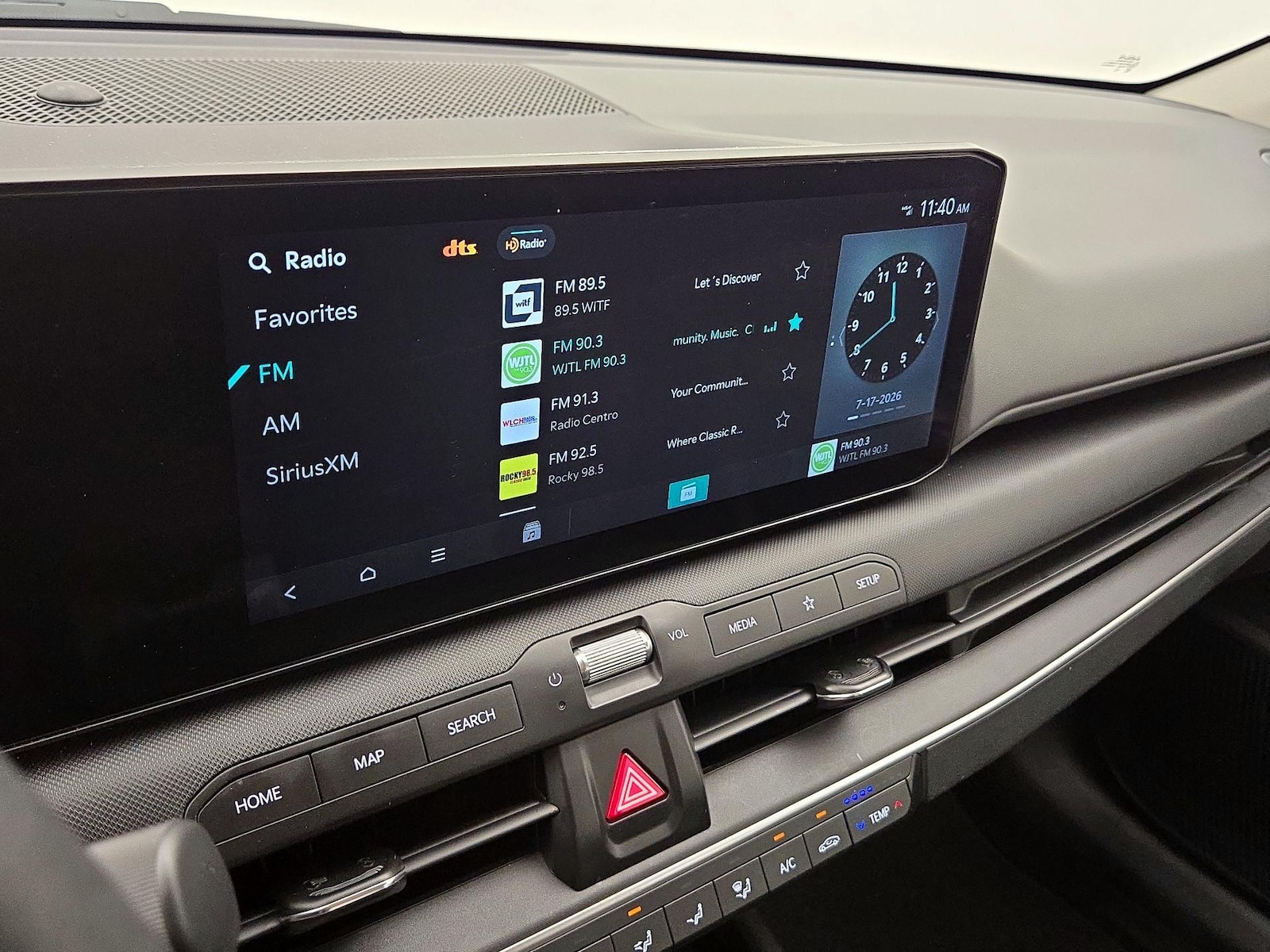 2025 Kia K4 LXS - Photo 16