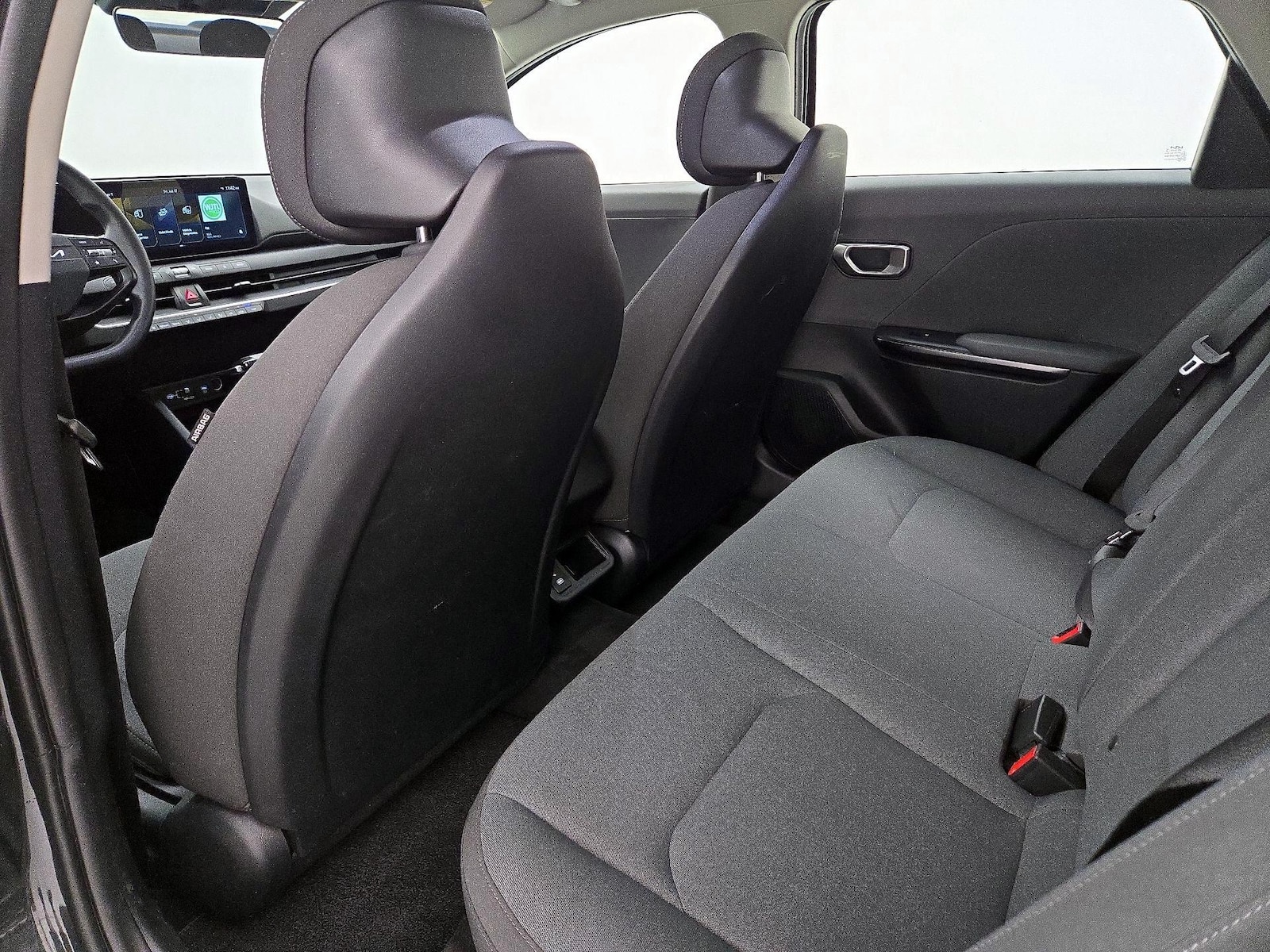 2025 Kia K4 LXS - Photo 20
