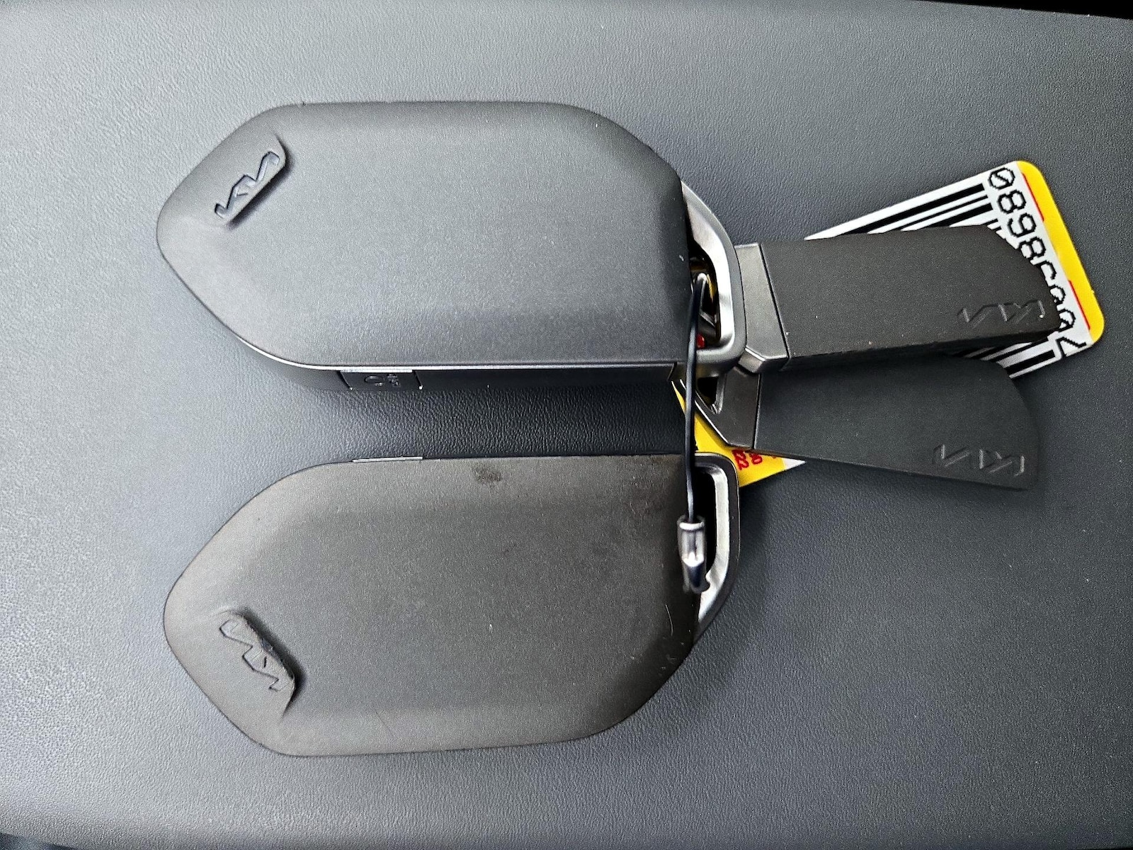 2025 Kia K4 LXS - Photo 23
