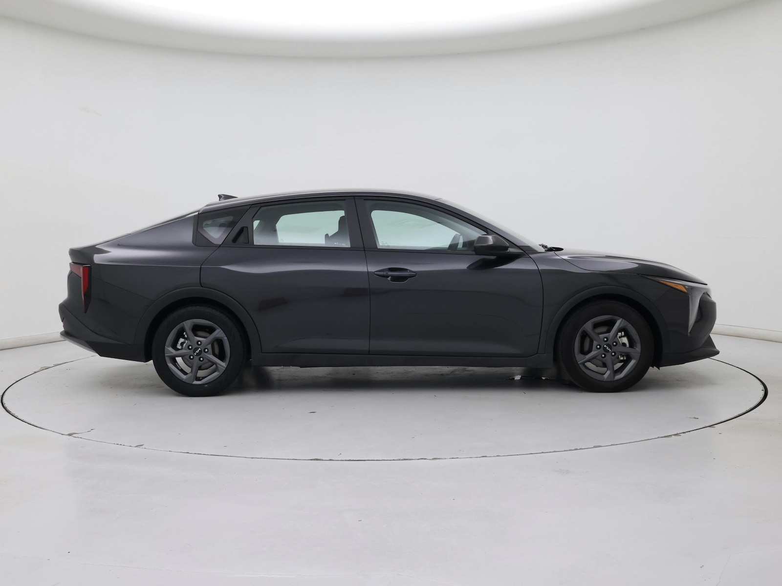 2025 Kia K4 LXS - Photo 8