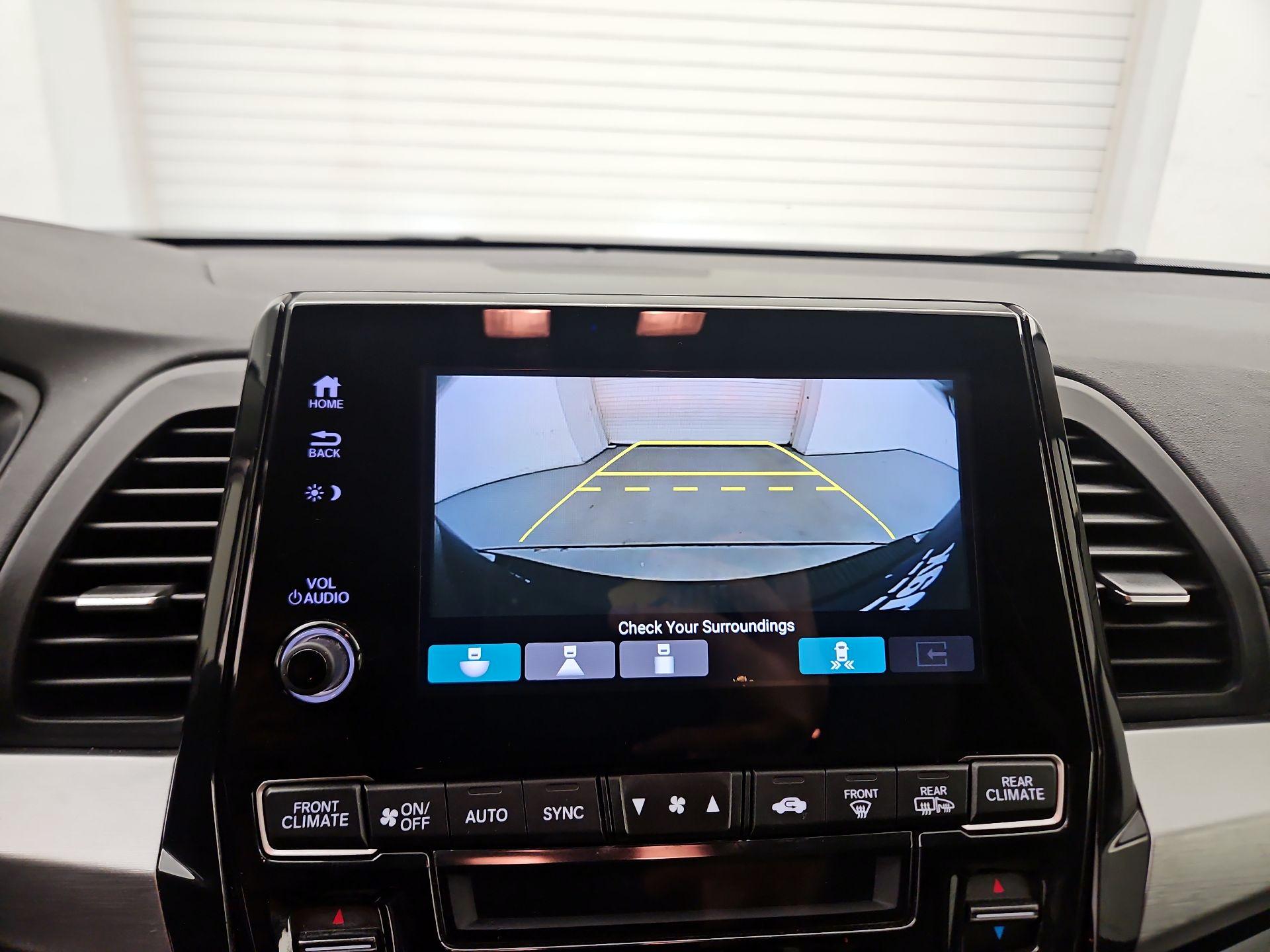 Thumbnail: 2019 Honda Odyssey - 14
