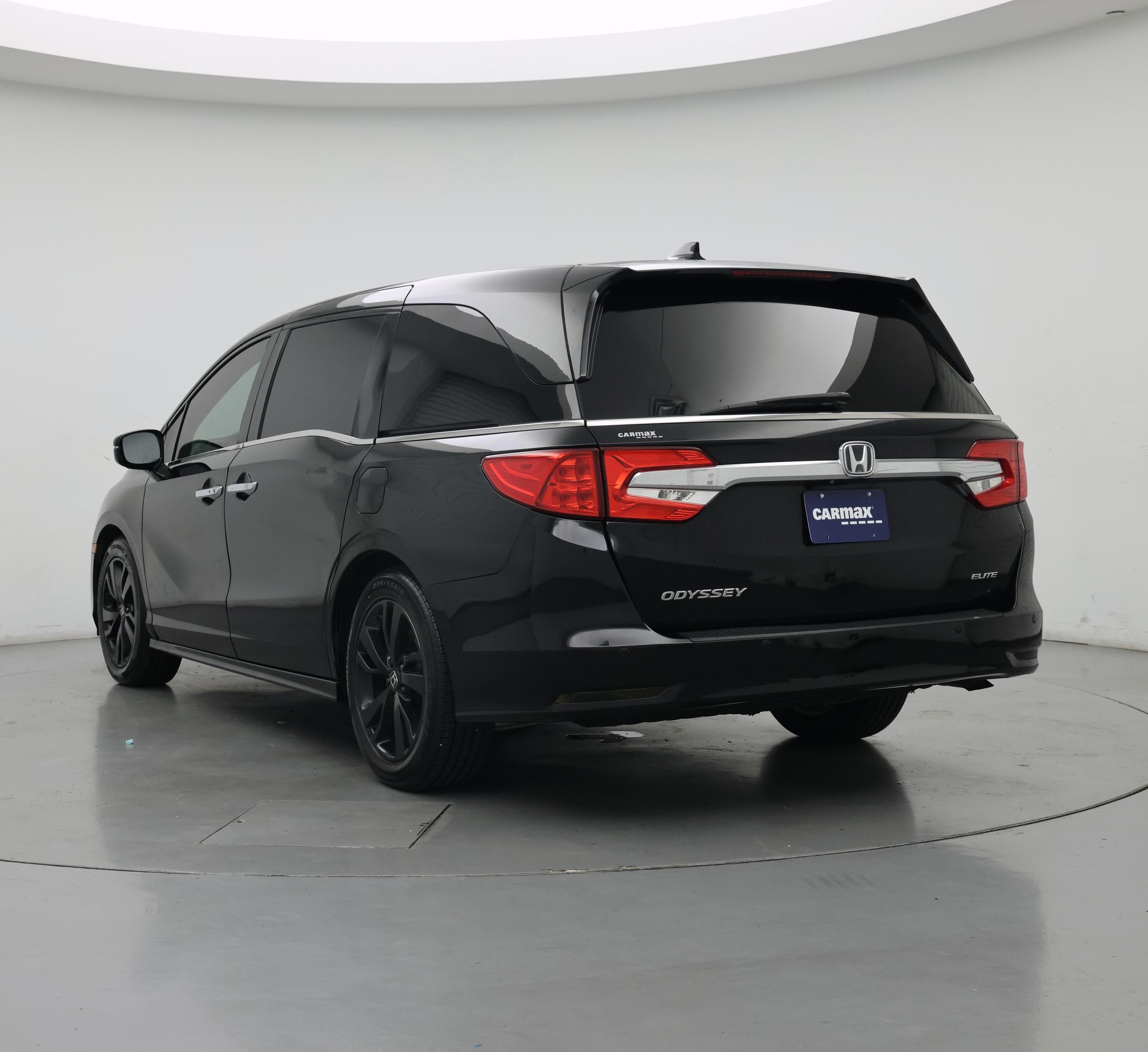 Thumbnail: 2019 Honda Odyssey - 2