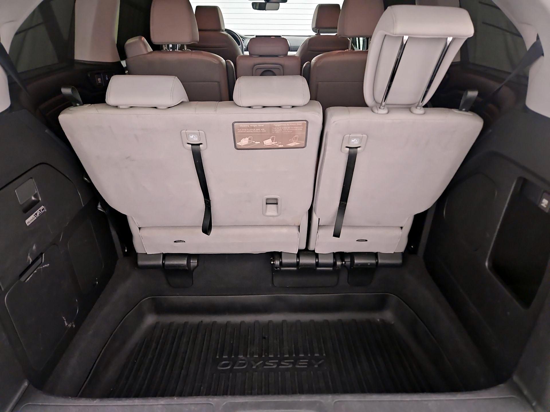 Thumbnail: 2019 Honda Odyssey - 20