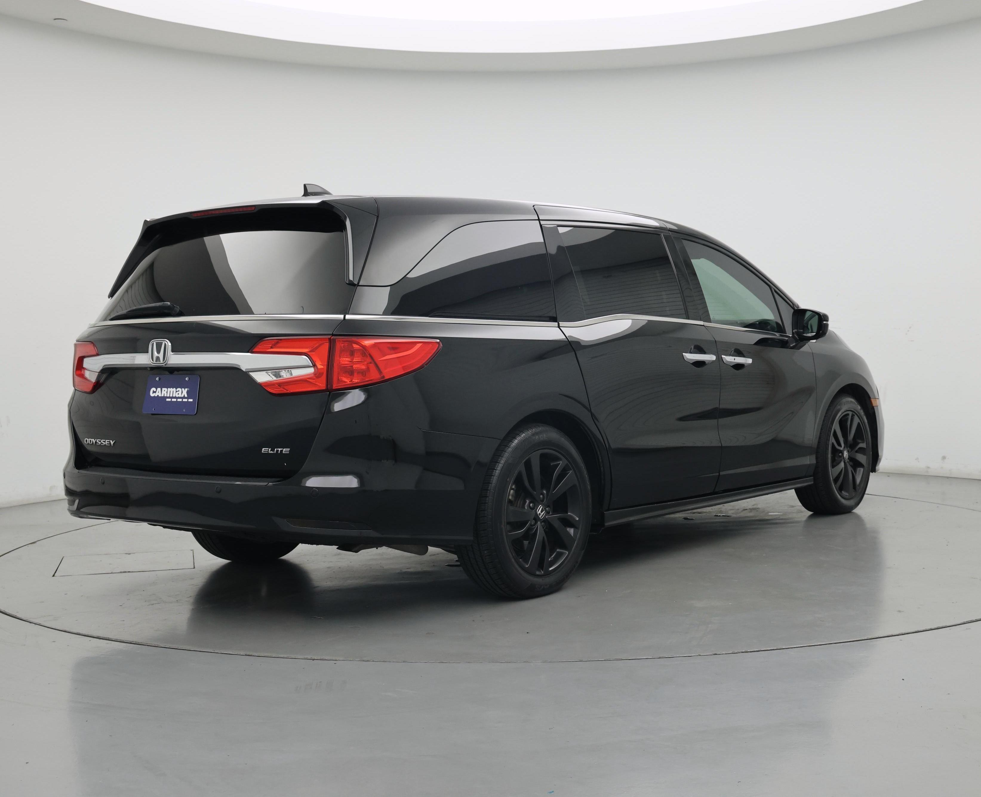 Thumbnail: 2019 Honda Odyssey - 8