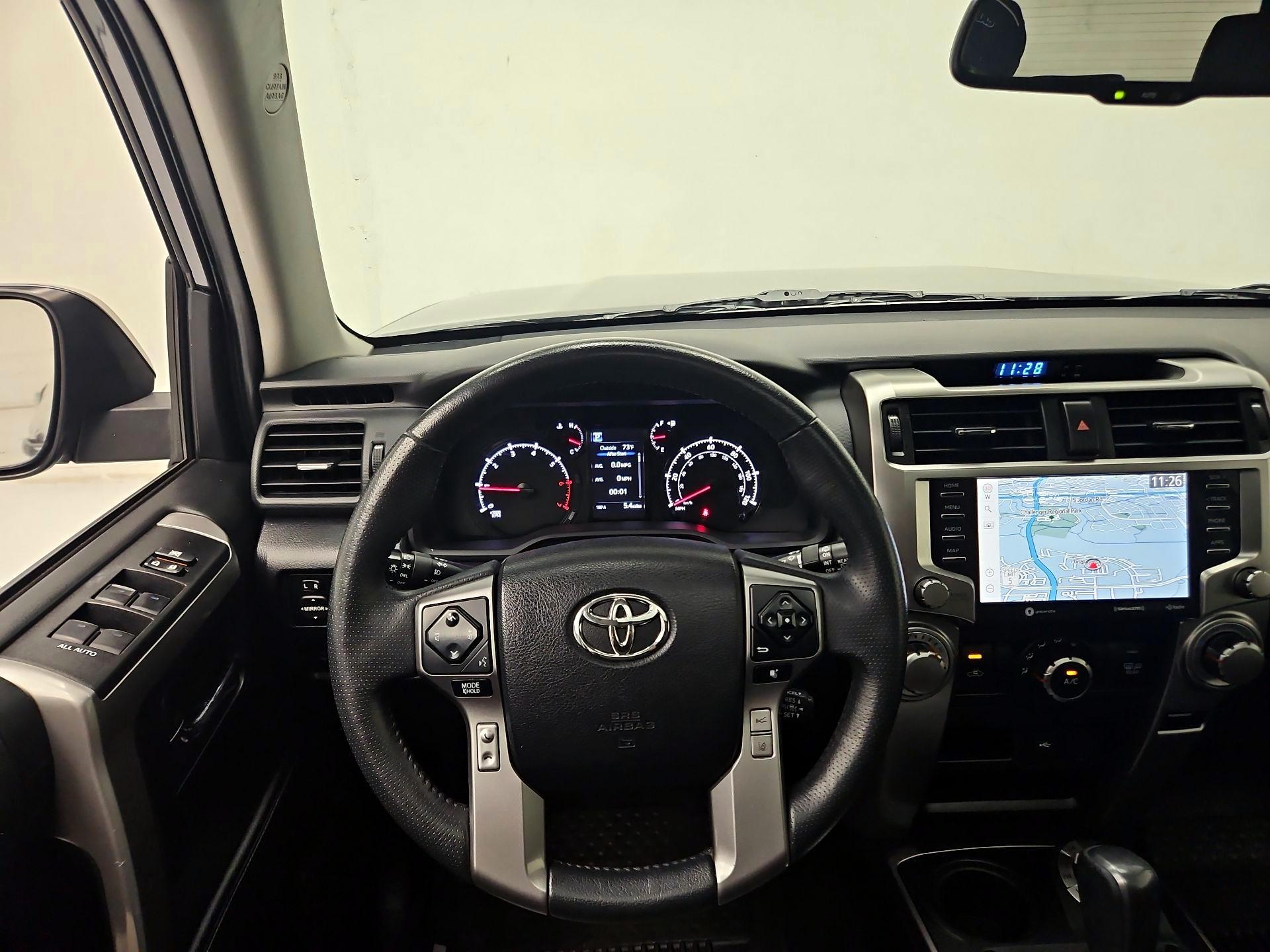 Thumbnail: 2020 Toyota 4Runner - 10