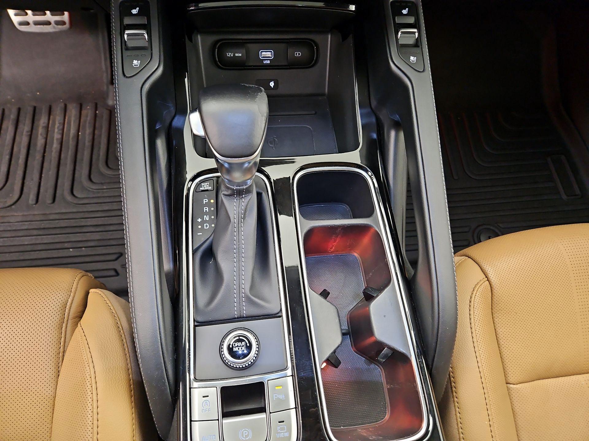 Thumbnail: 2022 Kia Telluride - 18