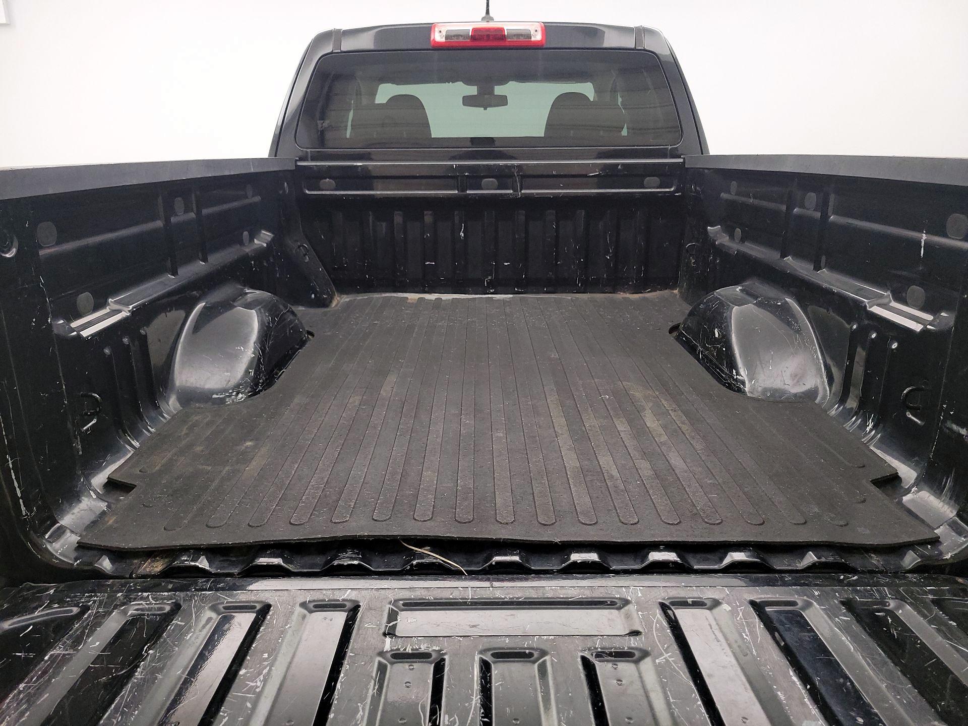 Thumbnail: 2017 Chevrolet Colorado - 20