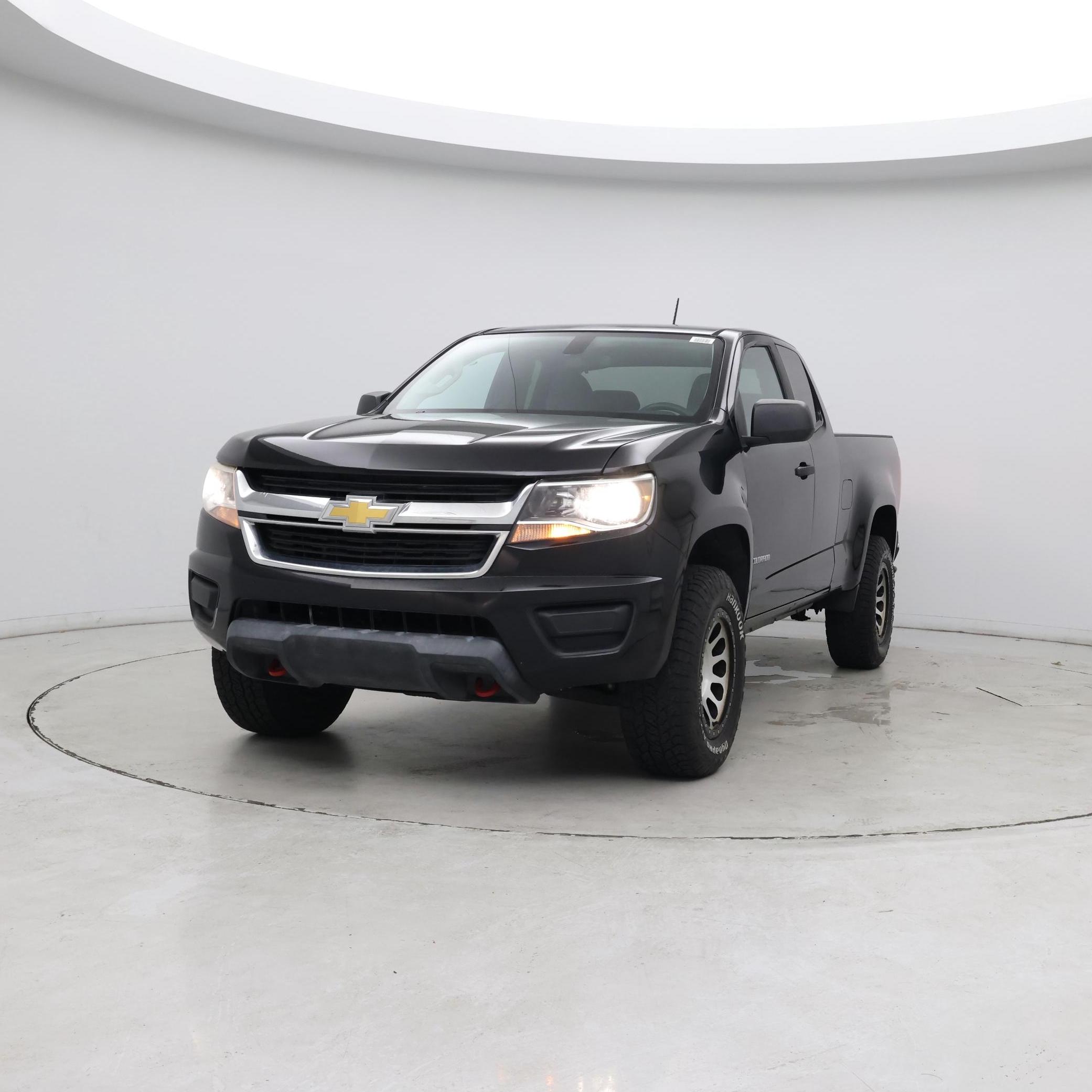 Thumbnail: 2017 Chevrolet Colorado - 4