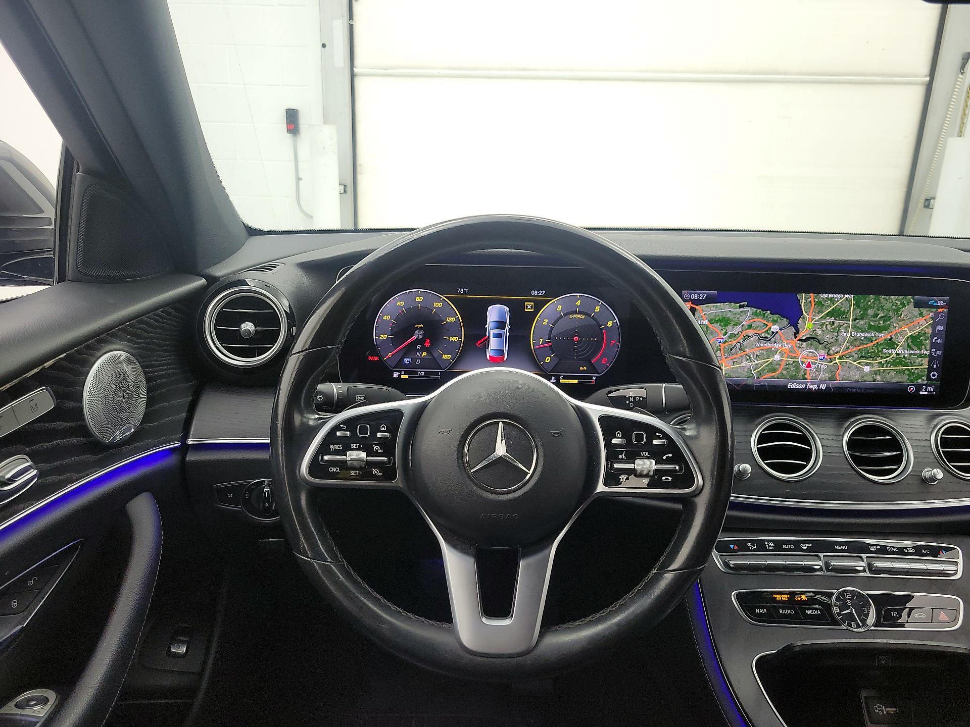Thumbnail: 2020 Mercedes-Benz E-Class - 10