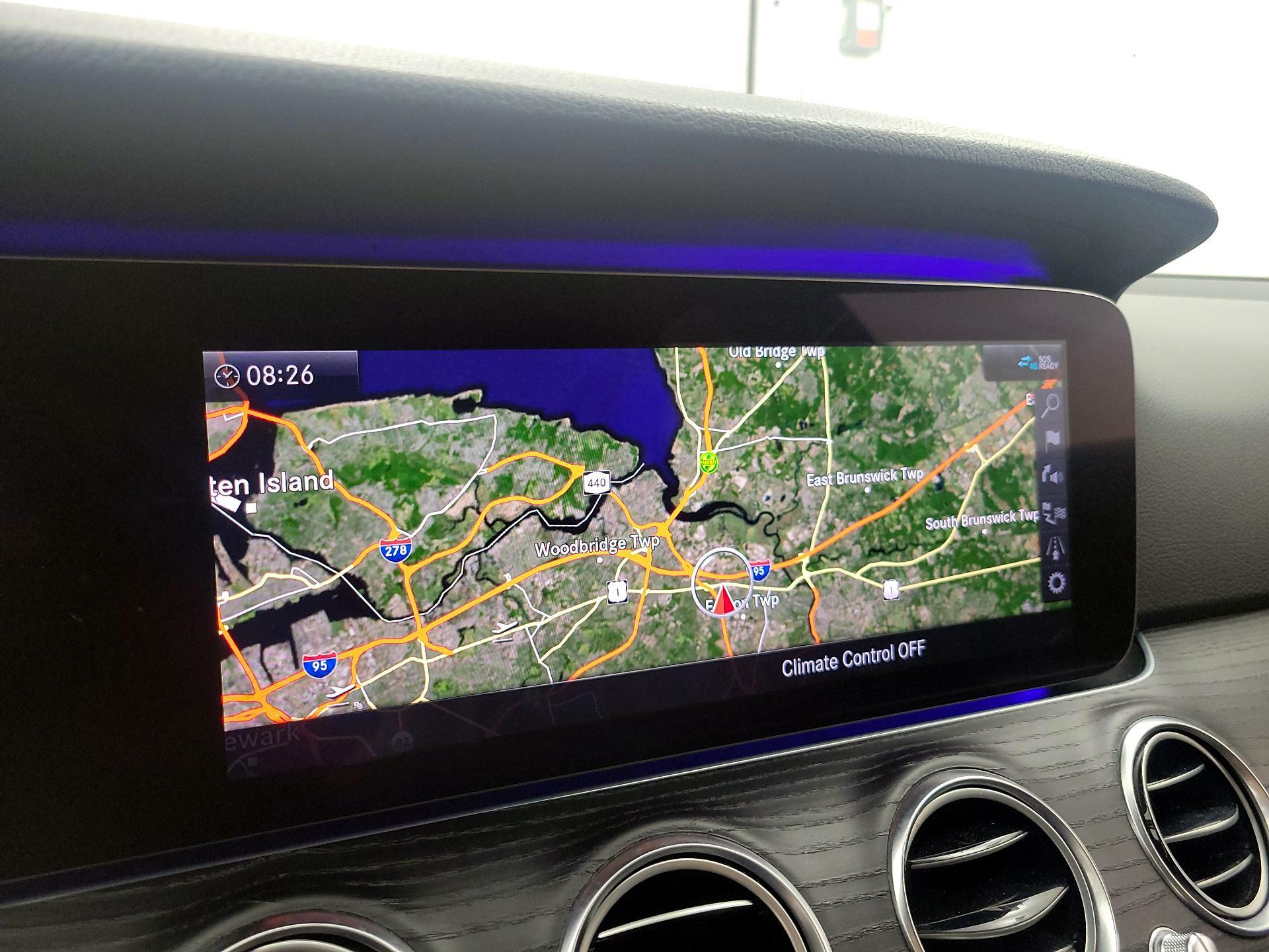 Thumbnail: 2020 Mercedes-Benz E-Class - 14