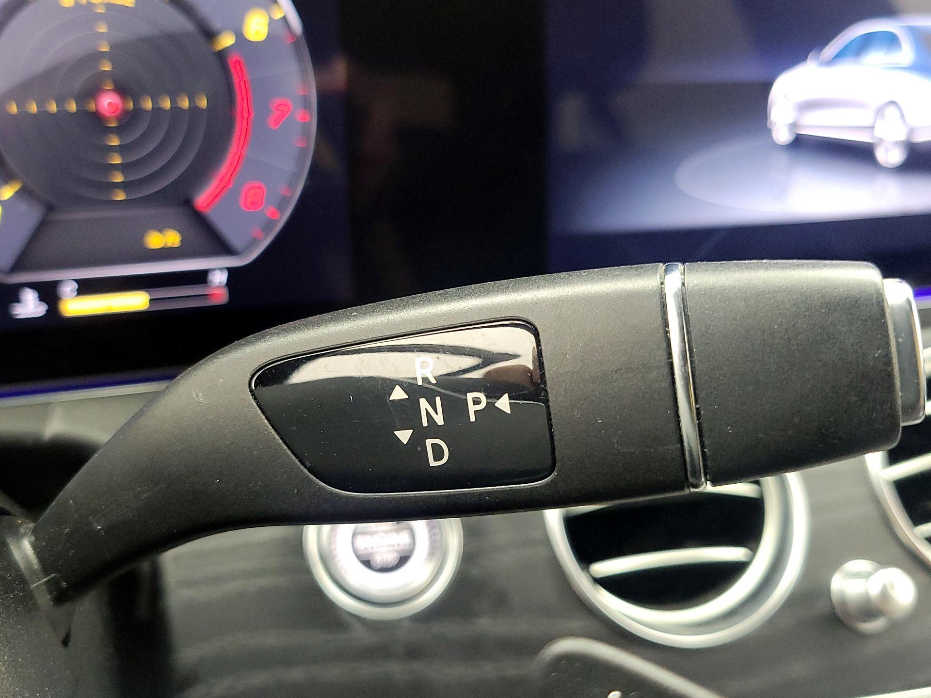 Thumbnail: 2020 Mercedes-Benz E-Class - 18