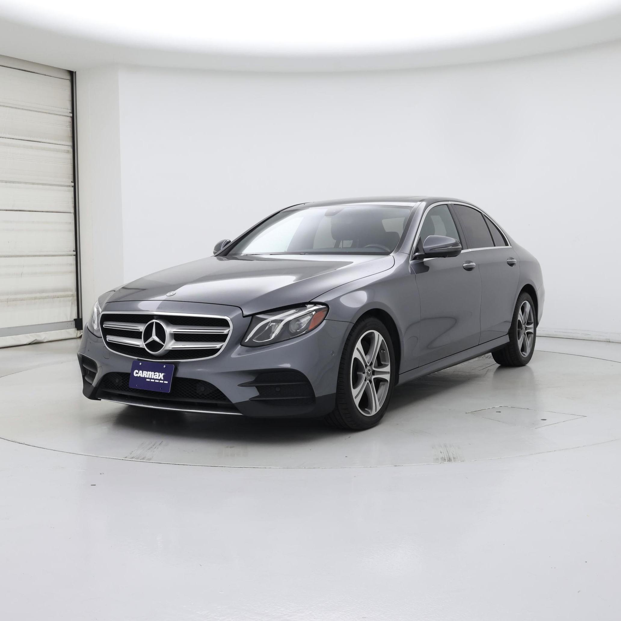 Thumbnail: 2020 Mercedes-Benz E-Class - 4