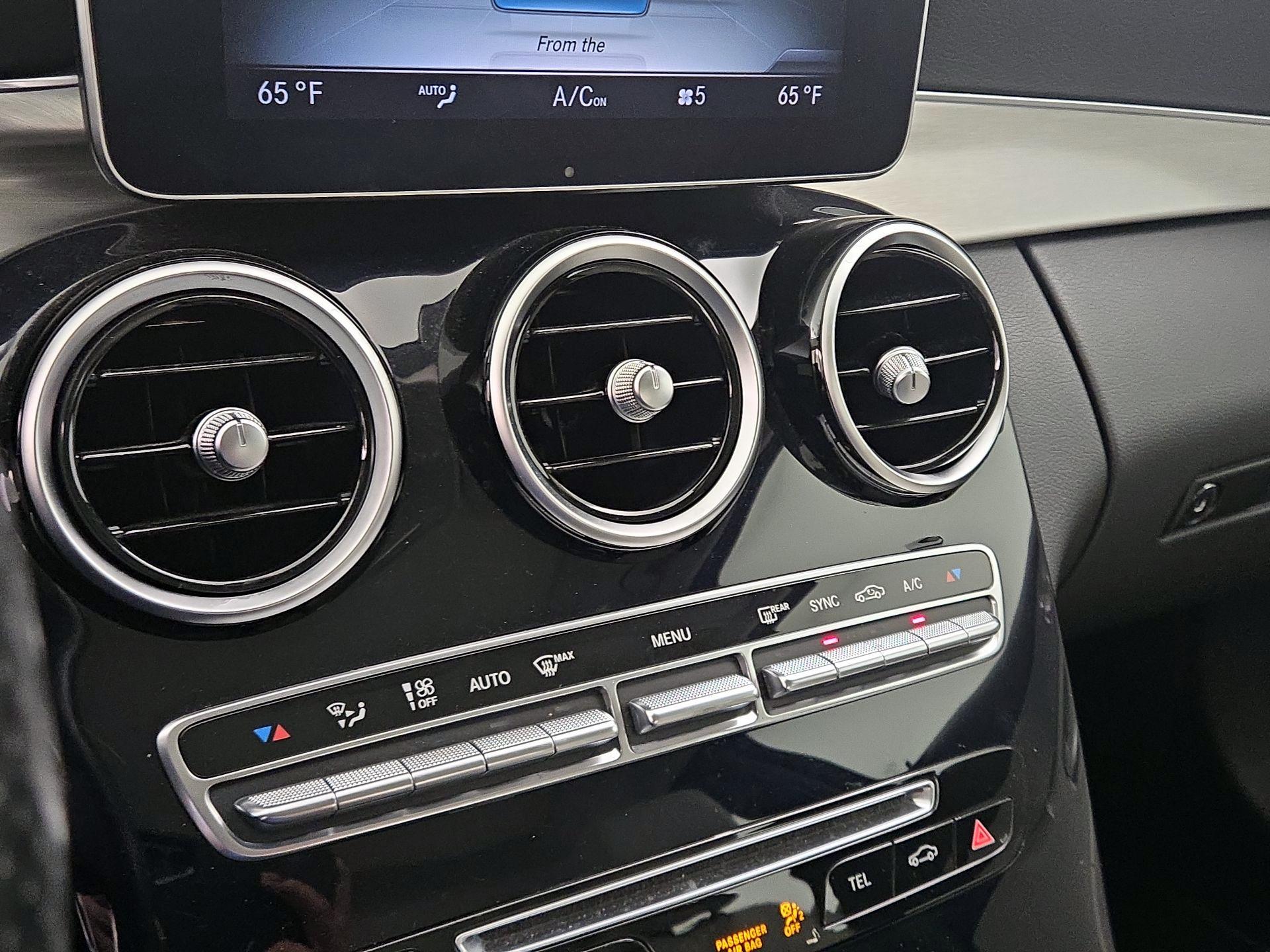 Thumbnail: 2016 Mercedes-Benz C-Class - 17