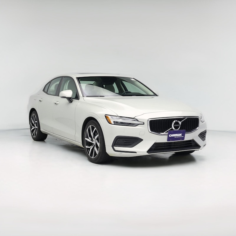 2020 Volvo S60 T6 Momentum