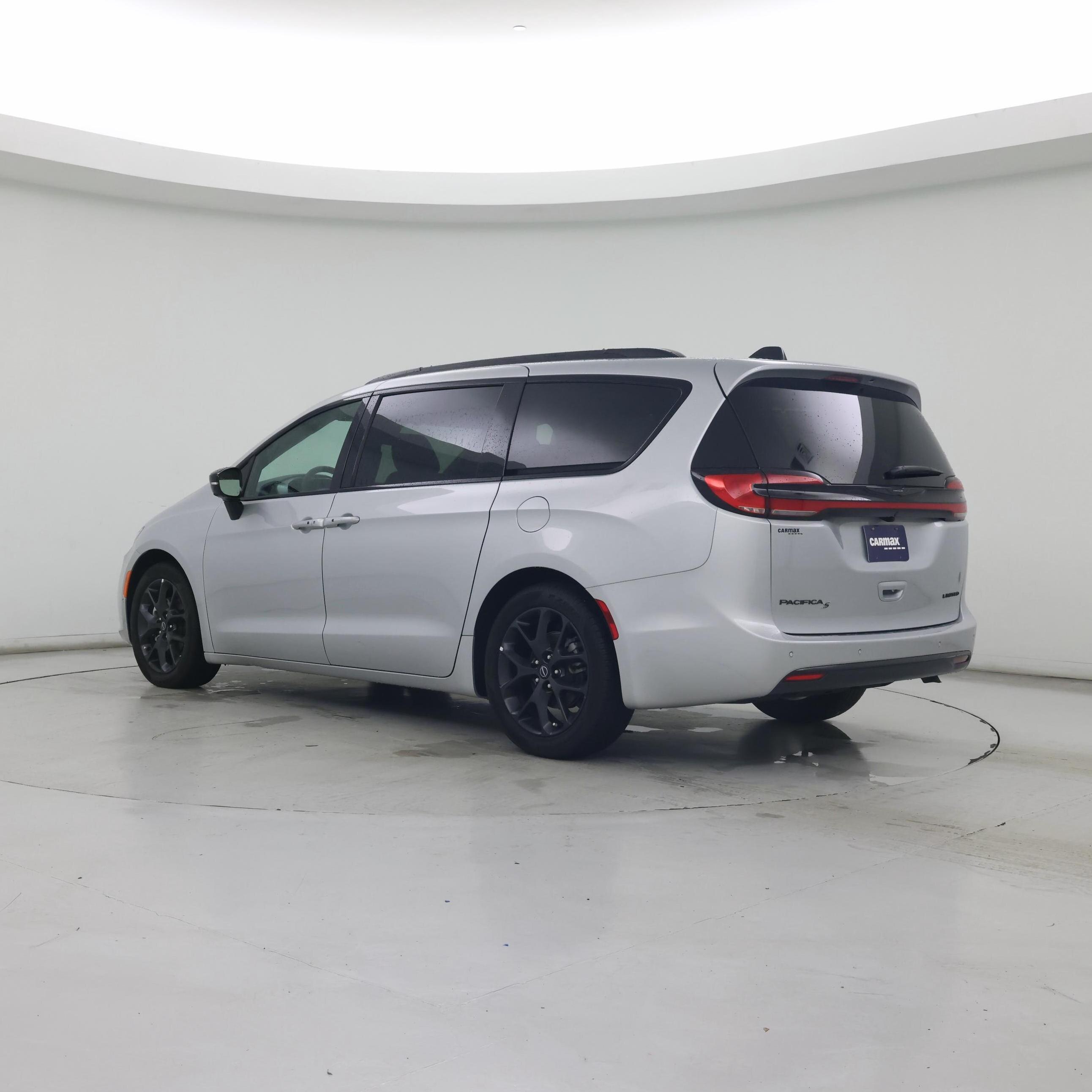 Thumbnail: 2026 Chrysler Pacifica - 2