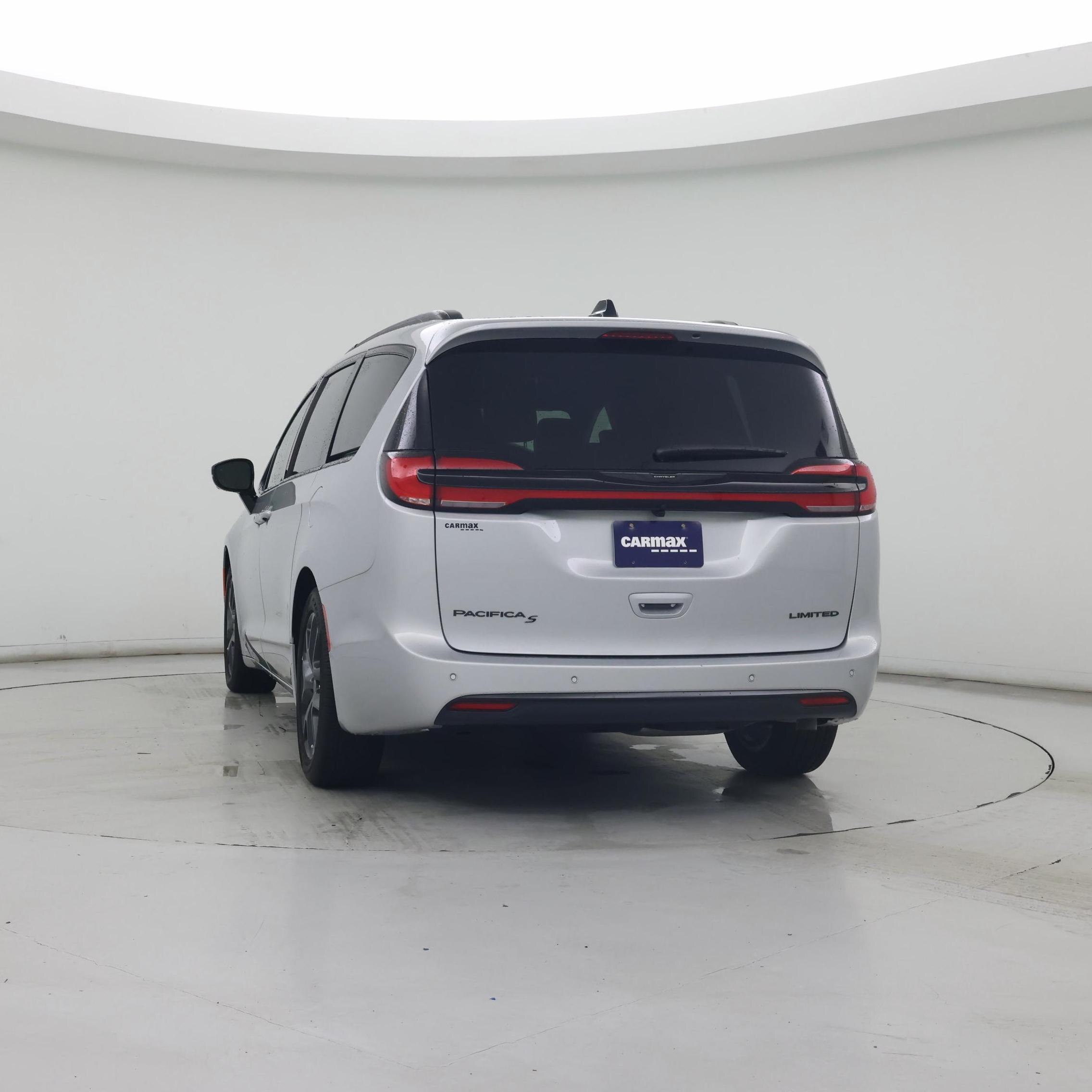 Thumbnail: 2026 Chrysler Pacifica - 6