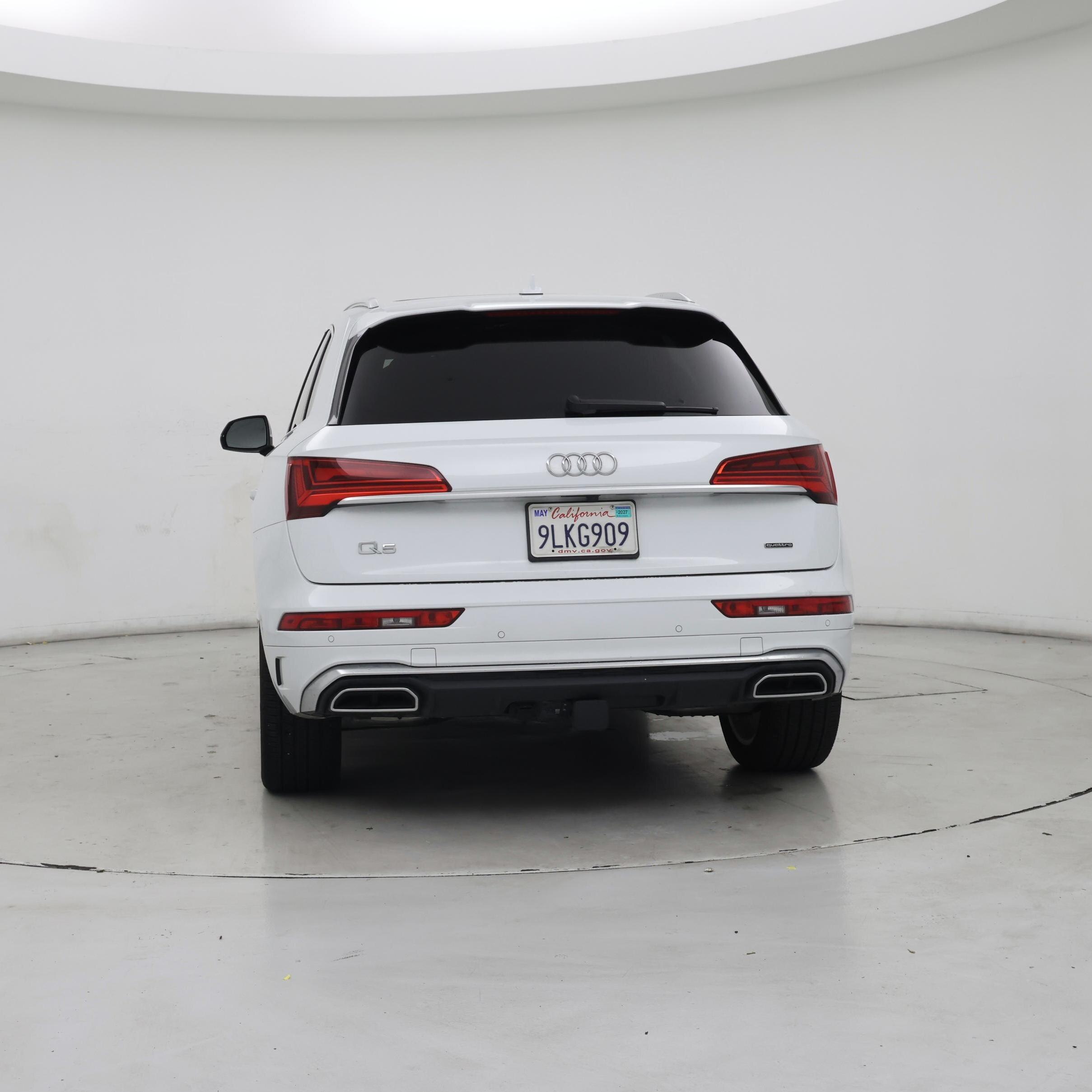 Thumbnail: 2023 Audi Q5 - 6