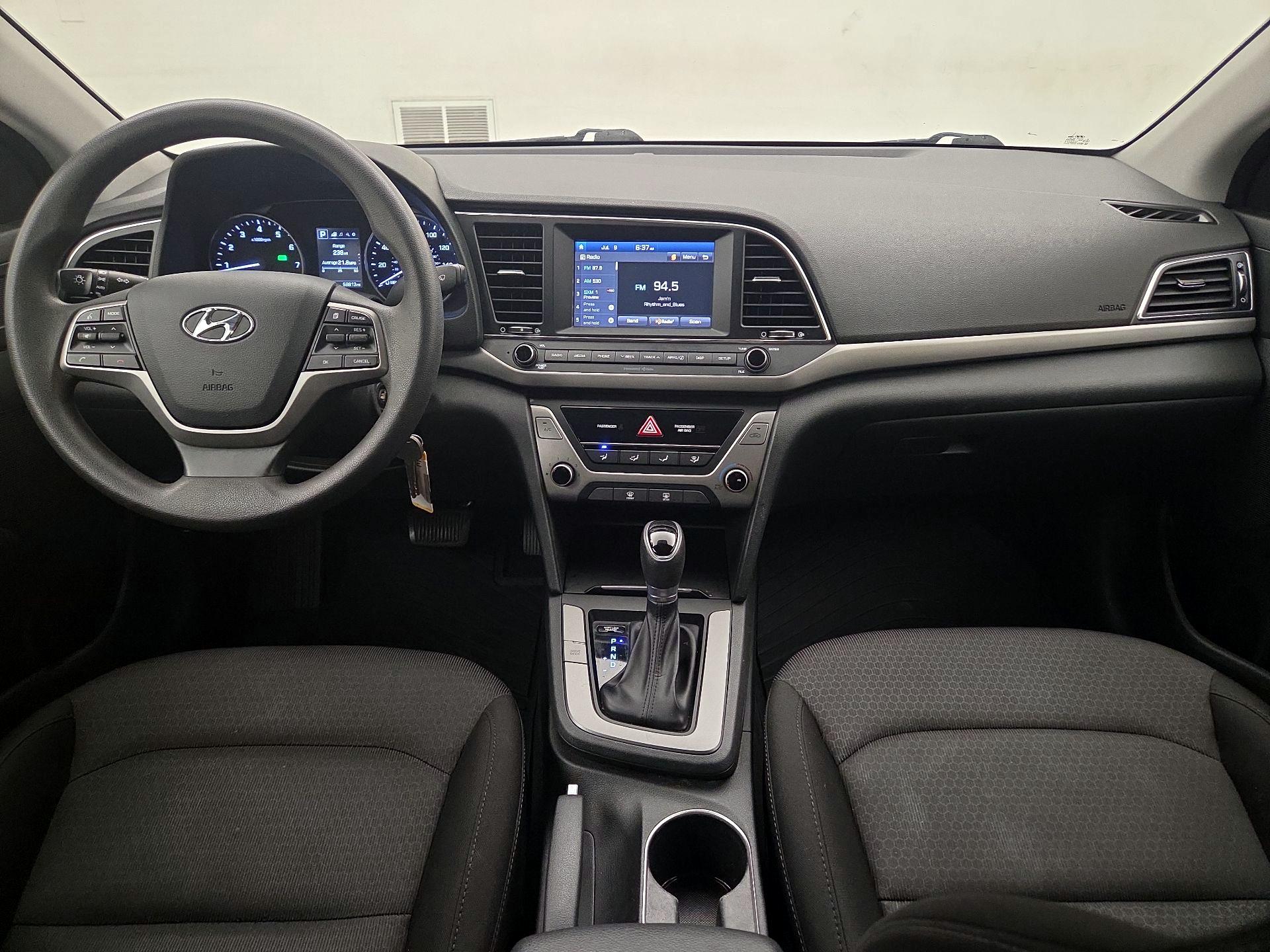 Thumbnail: 2018 Hyundai Elantra - 9