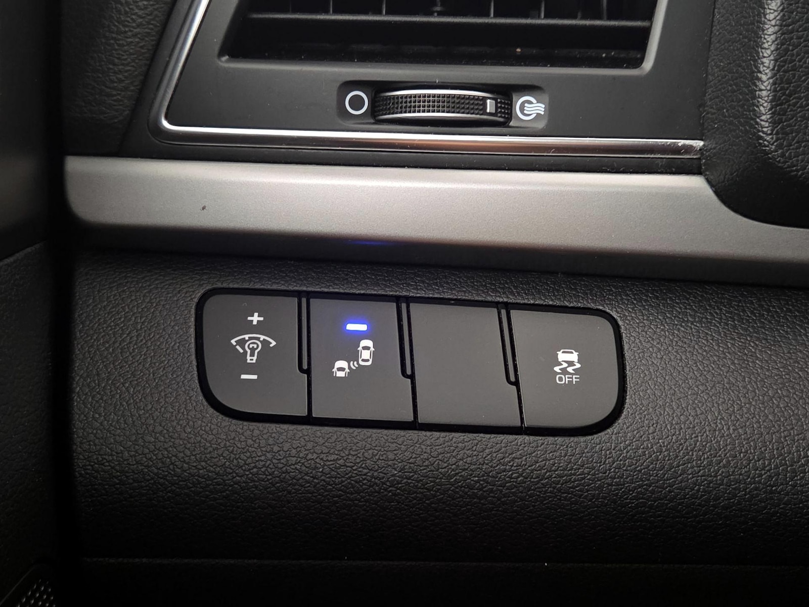 2018 Hyundai Elantra SEL - Photo 14