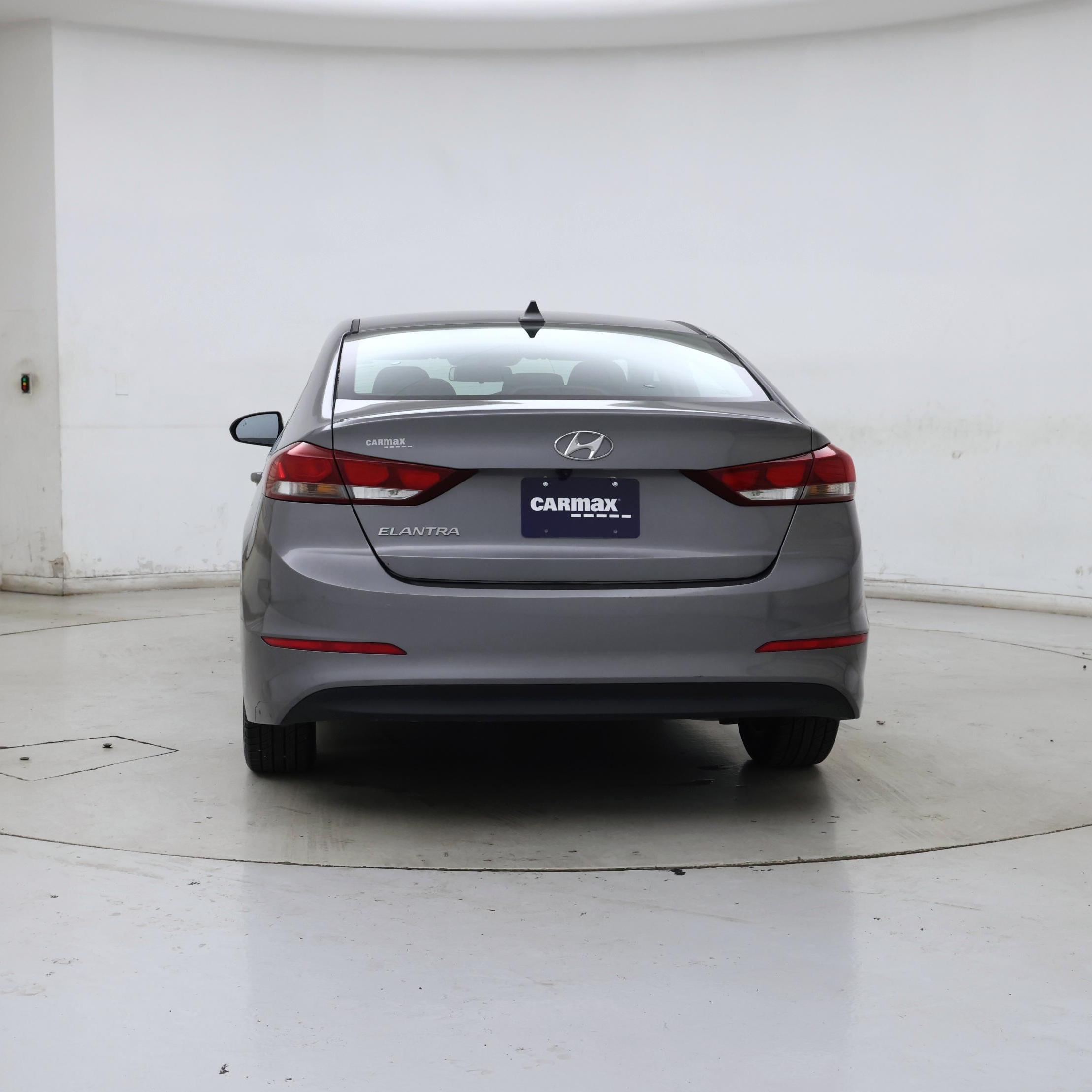 Thumbnail: 2018 Hyundai Elantra - 6