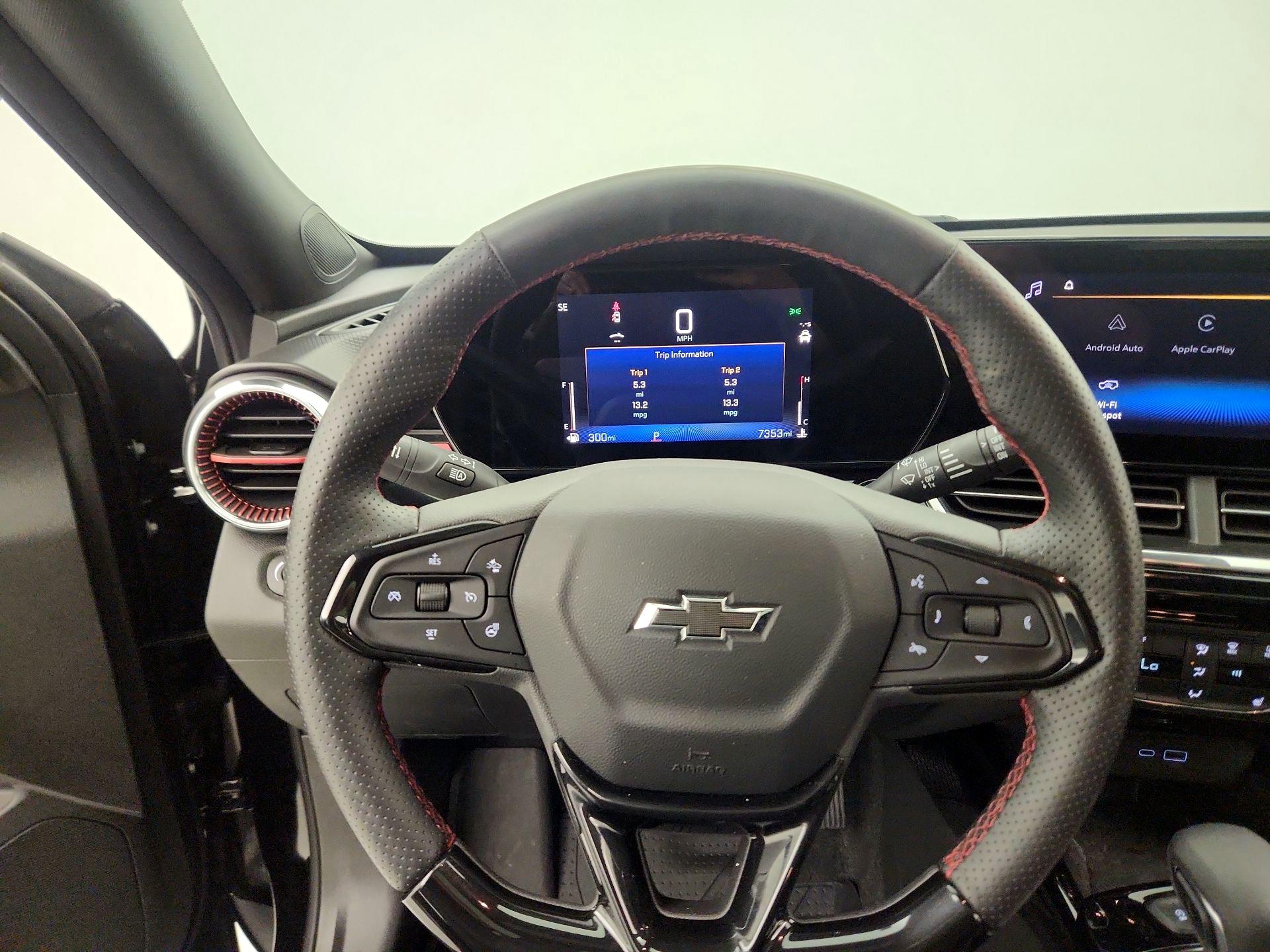 Thumbnail: 2025 Chevrolet Trax - 10
