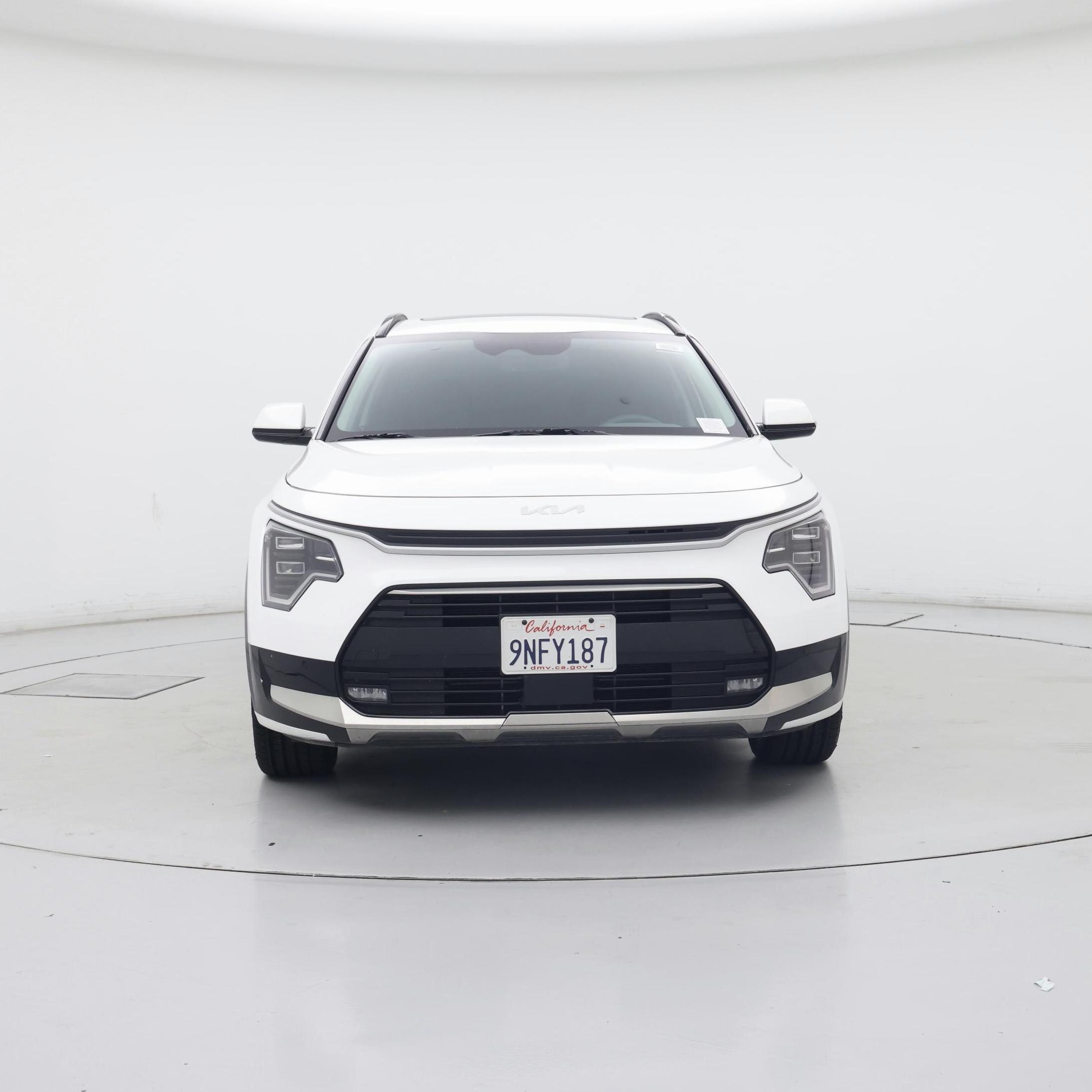 Thumbnail: 2023 Kia Niro - 5