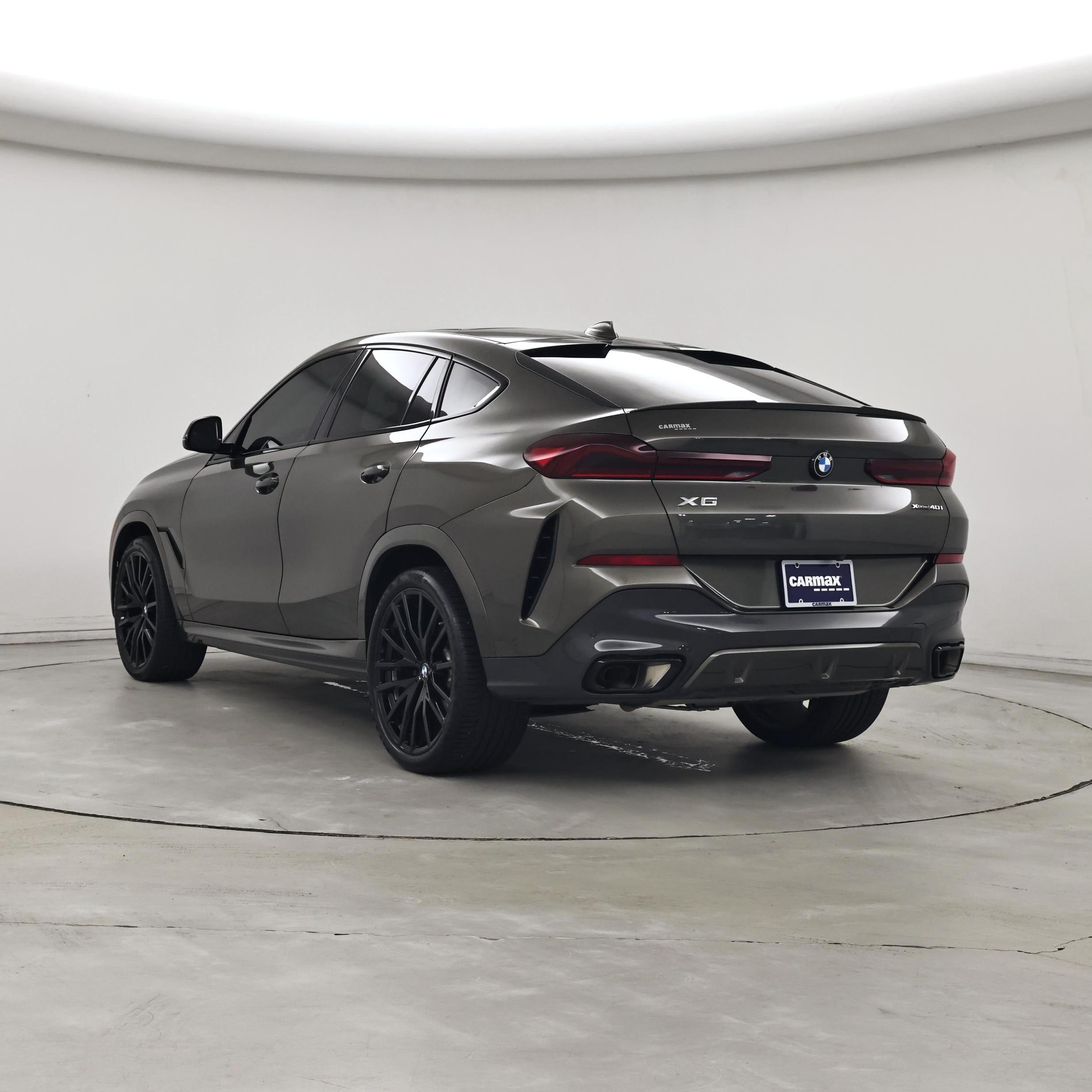 Thumbnail: 2023 BMW X6 - 2