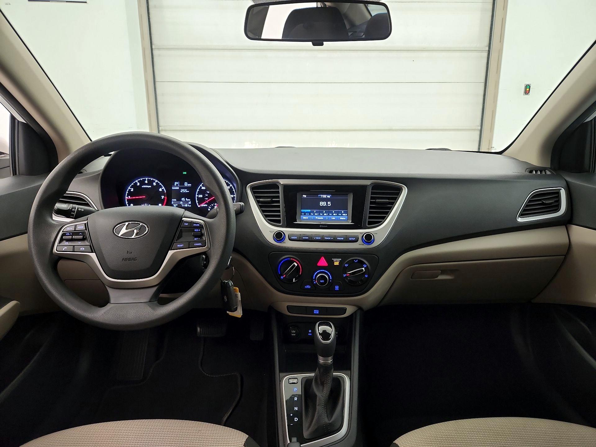 Thumbnail: 2021 Hyundai Accent - 9