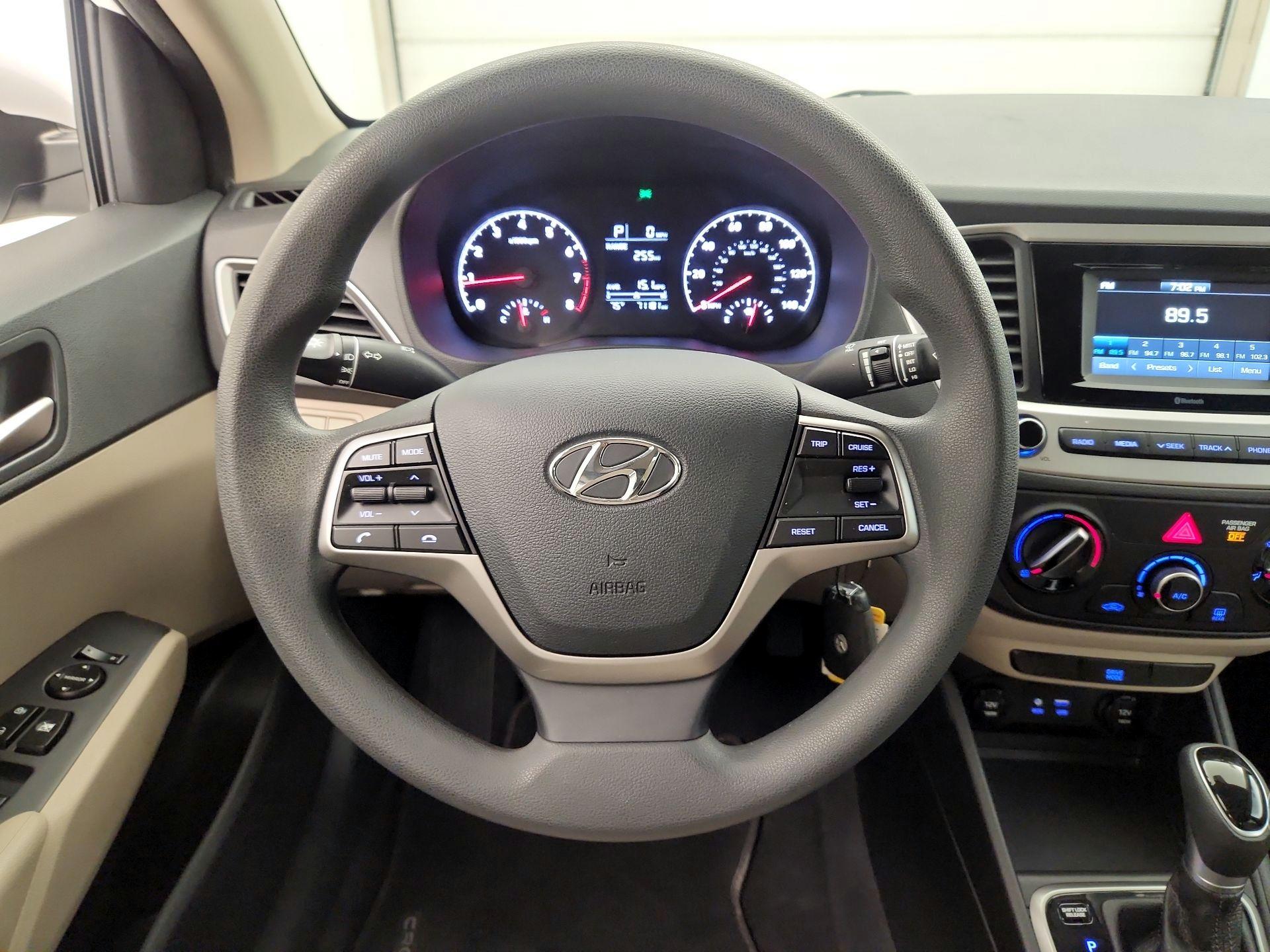 Thumbnail: 2021 Hyundai Accent - 10