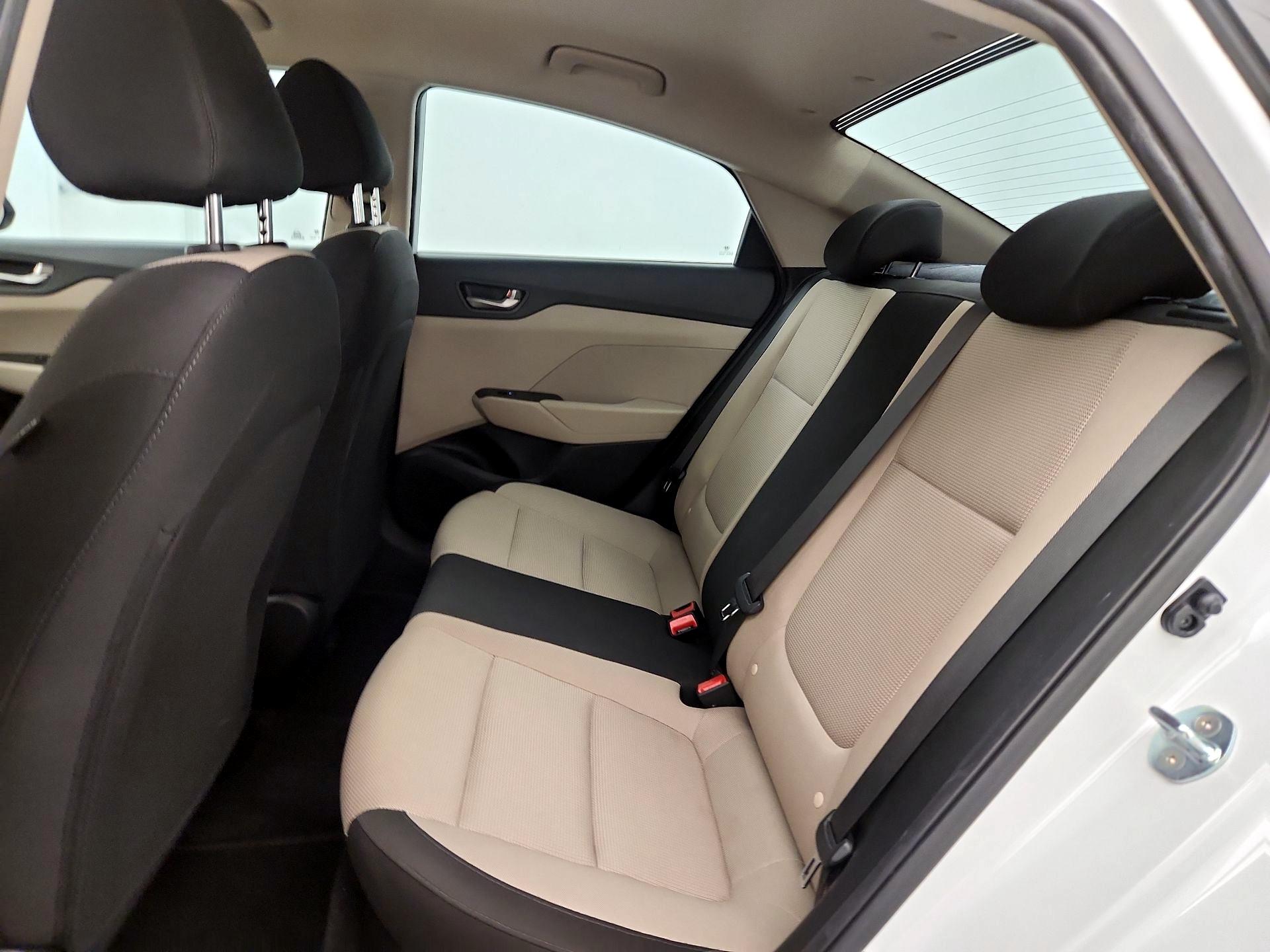 Thumbnail: 2021 Hyundai Accent - 19