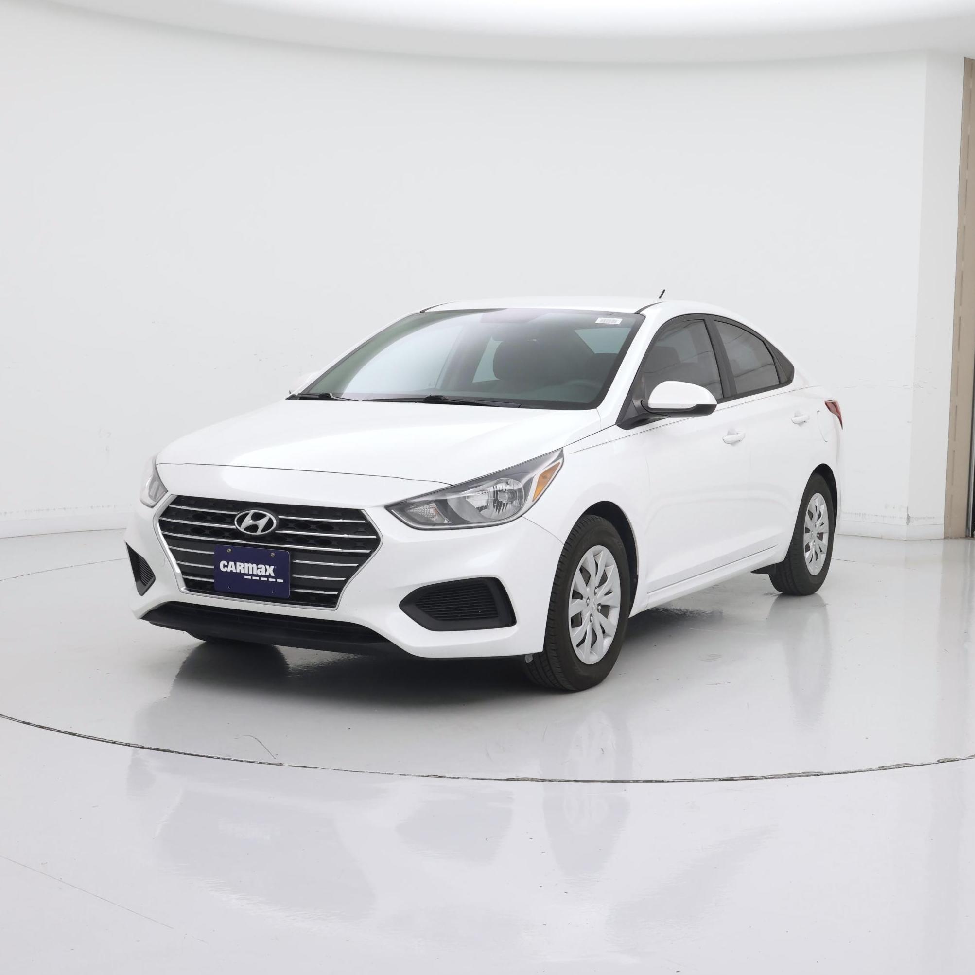 Thumbnail: 2021 Hyundai Accent - 4