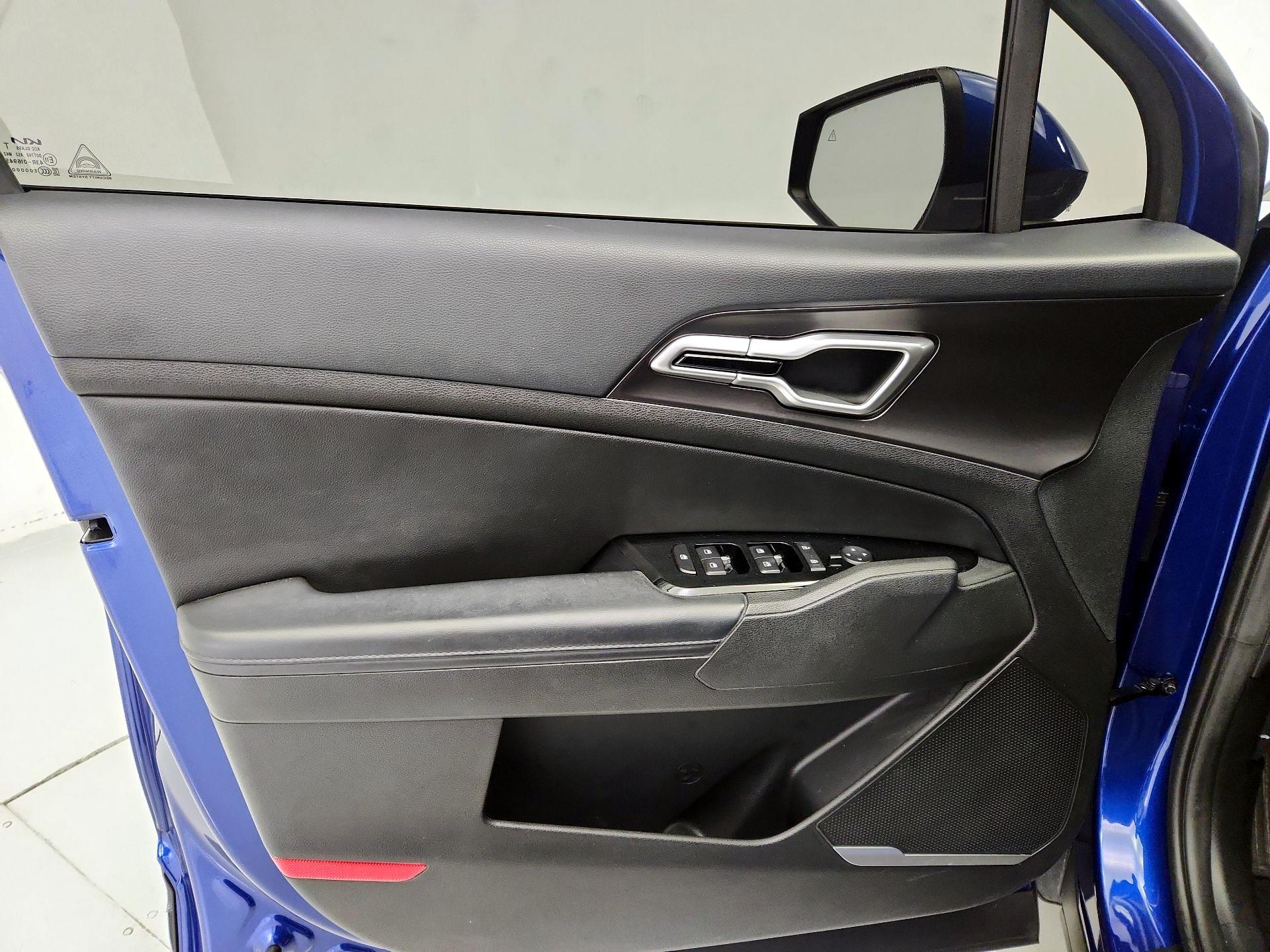 Thumbnail: 2024 Kia Sportage - 12