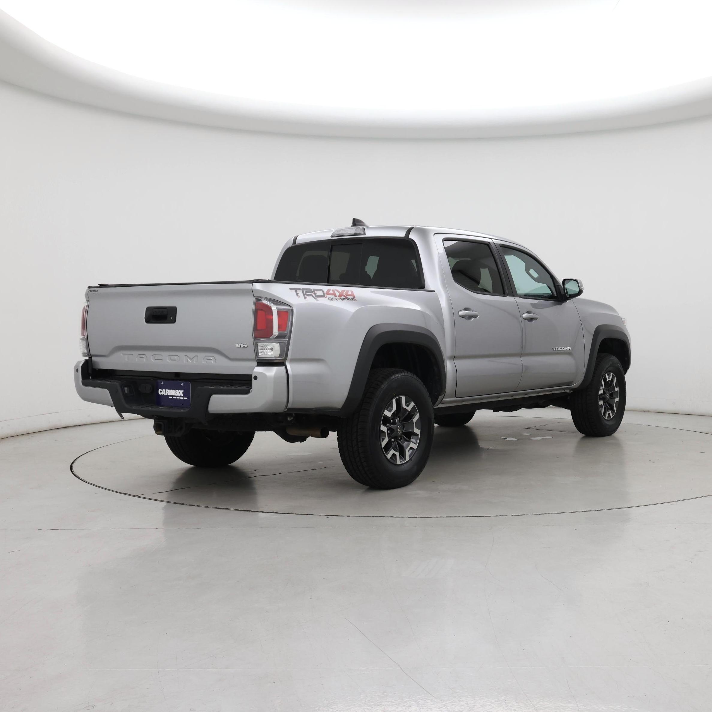 Thumbnail: 2022 Toyota Tacoma - 8