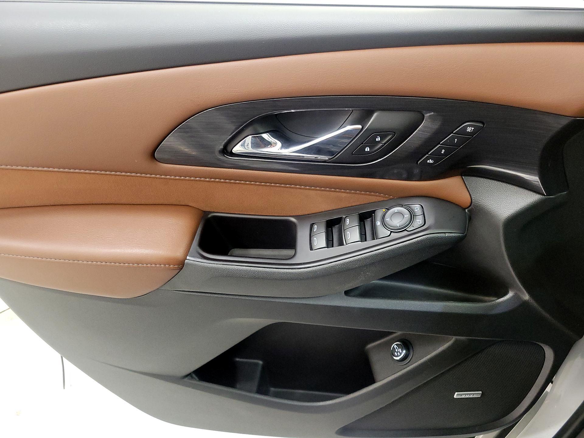 Thumbnail: 2019 Chevrolet Traverse - 12