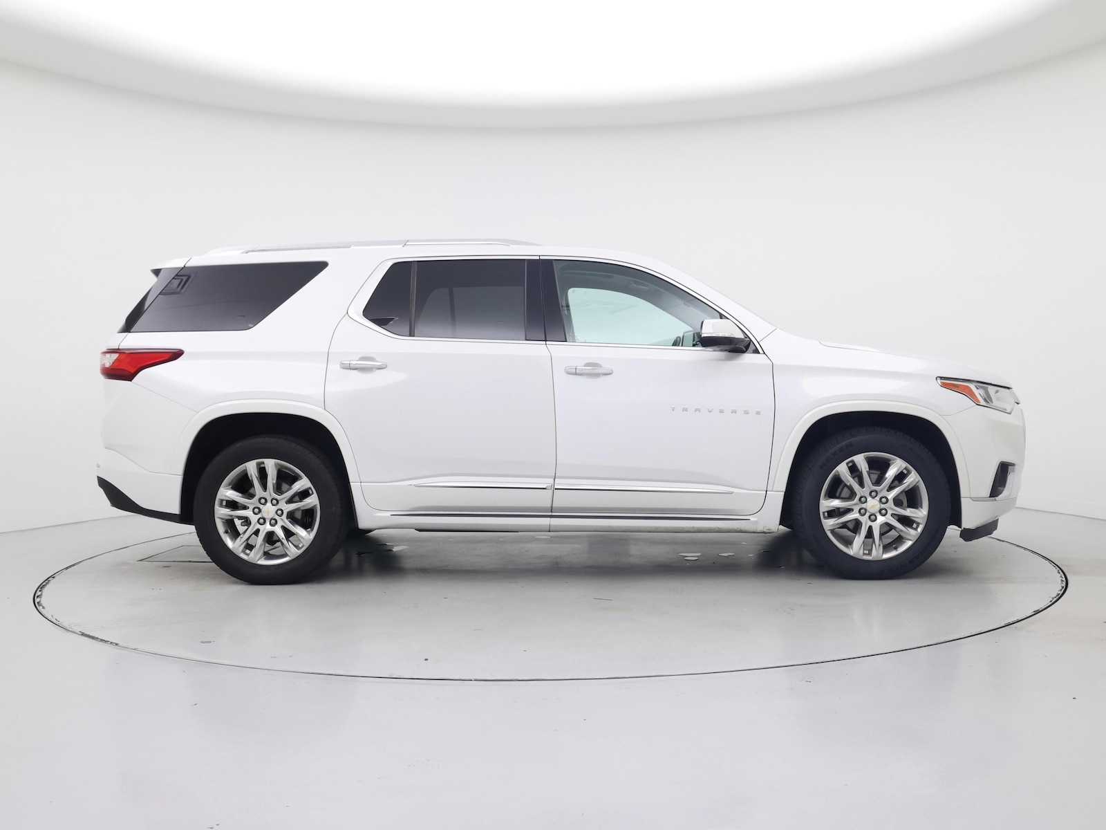 2019 Chevrolet Traverse High Country - Photo 8