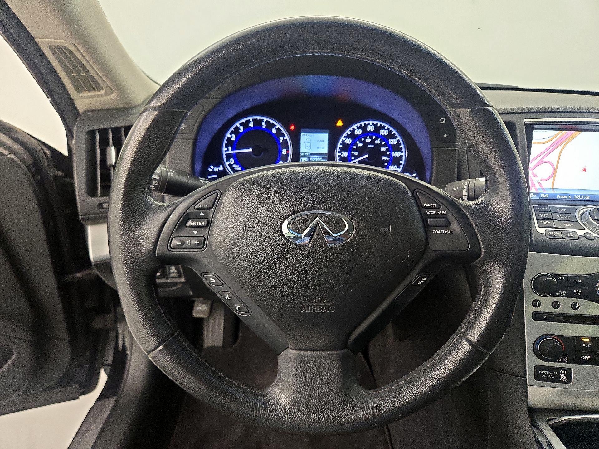 Thumbnail: 2015 INFINITI Q60 - 10