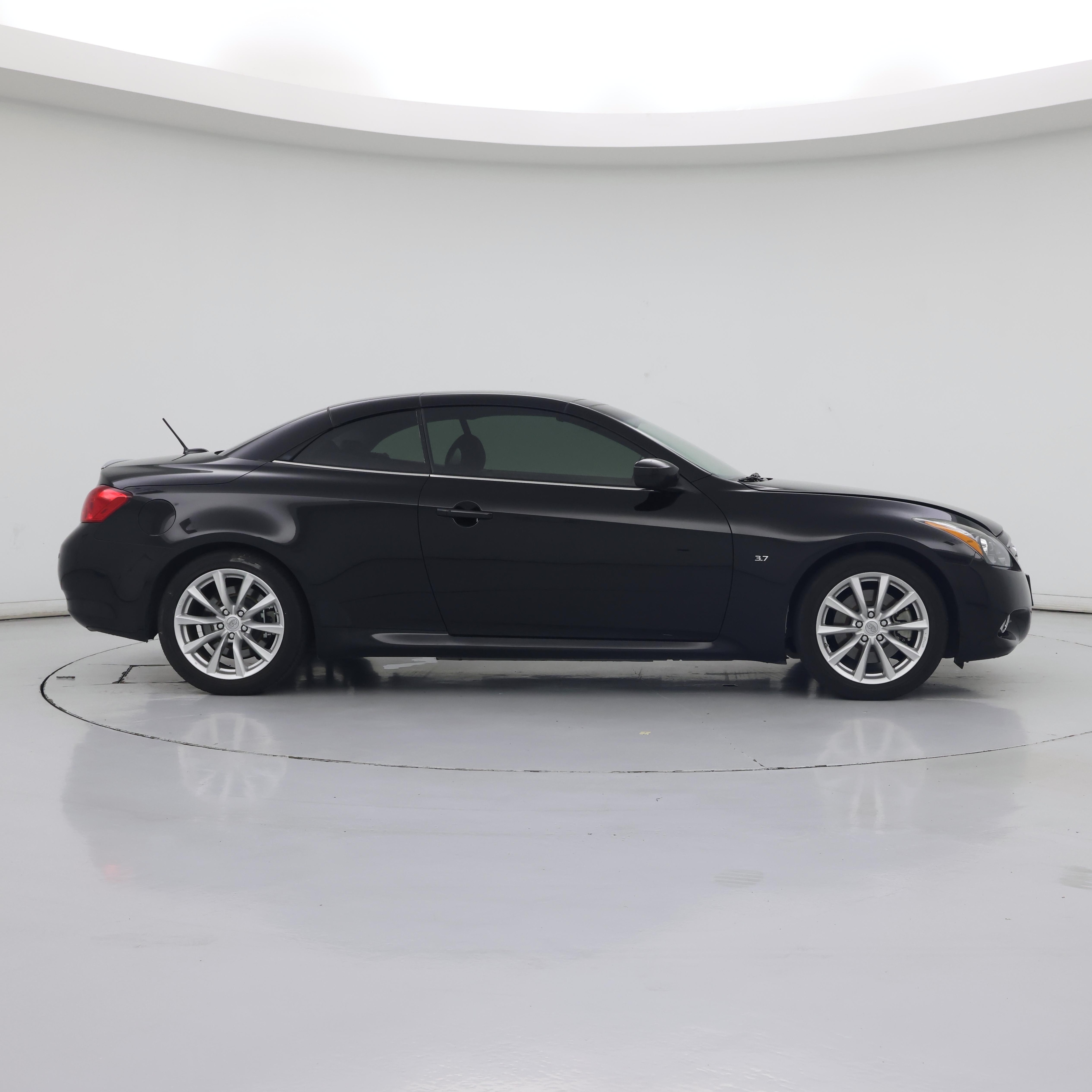 Thumbnail: 2015 INFINITI Q60 - 7
